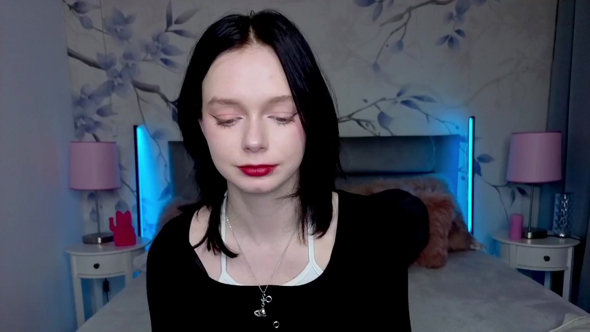 Gallery image thumbnail from Bucks_bunny's myfreecams stream on, 02/25/2026, 01:18 image 9 of 20