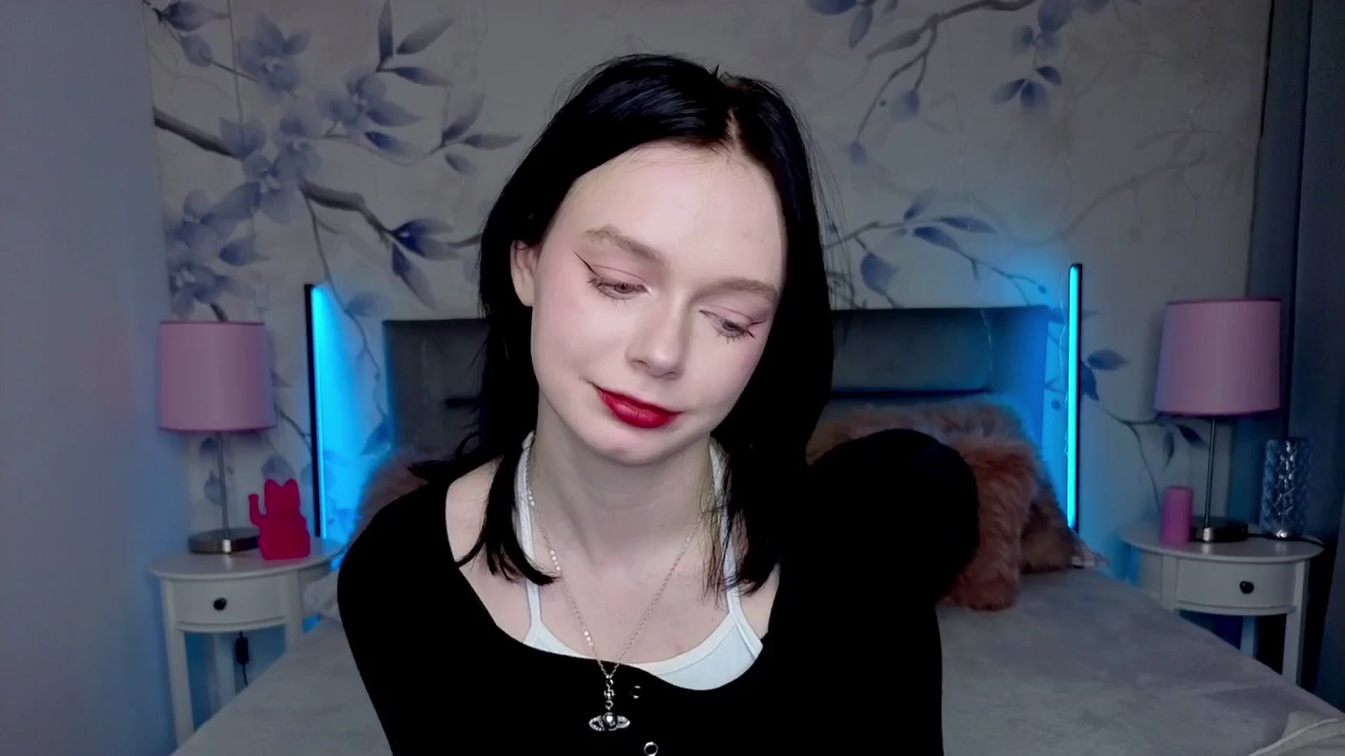 Gallery image thumbnail from Bucks_bunny's myfreecams stream on, 02/25/2026, 01:18 image 8 of 20