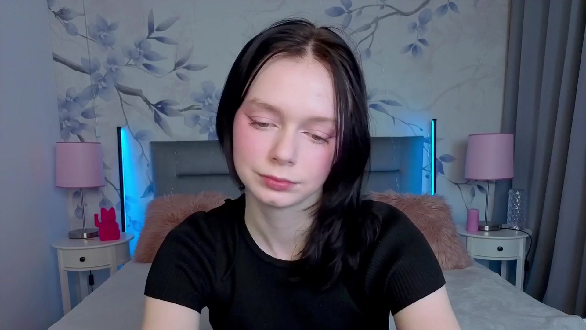 Gallery image thumbnail from Bucks_bunny's myfreecams stream on, 03/02/2026, 24:16 image 11 of 20