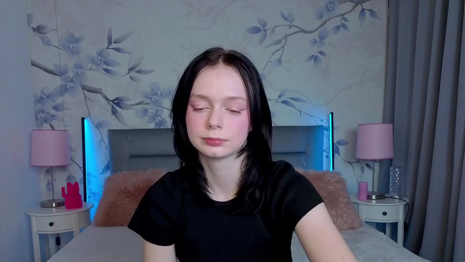 Gallery image thumbnail from Bucks_bunny's myfreecams stream on, 03/02/2026, 24:16 image 19 of 20
