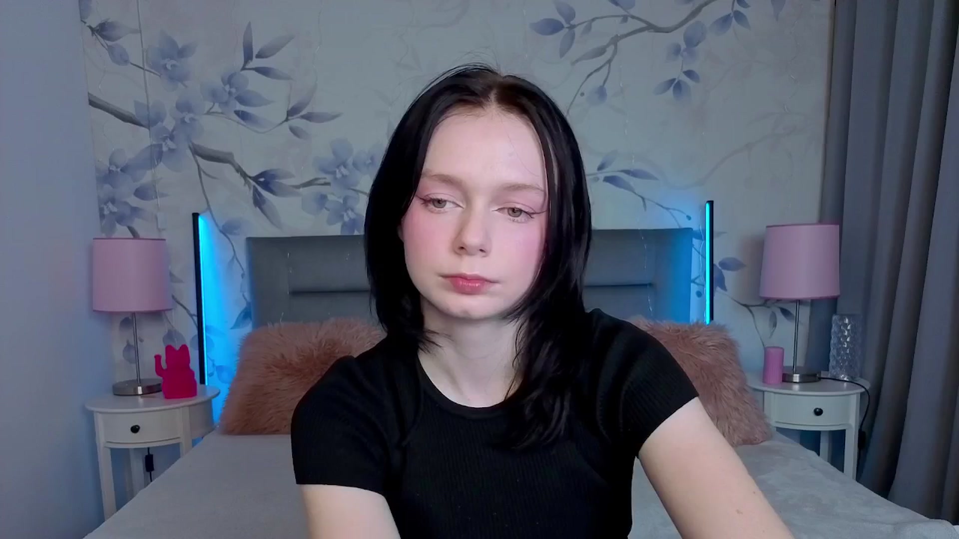 Gallery image thumbnail from Bucks_bunny's myfreecams stream on, 03/02/2026, 24:16 image 16 of 20