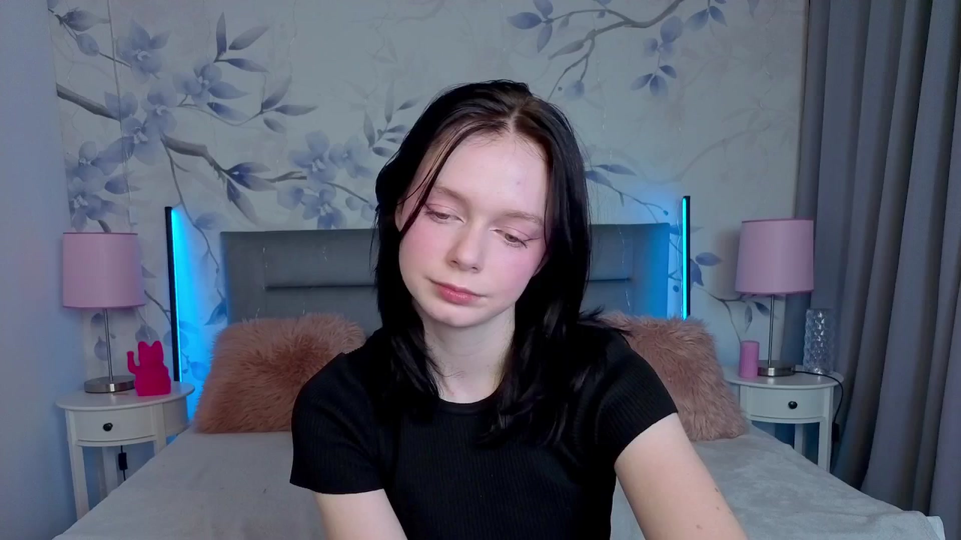 Gallery image thumbnail from Bucks_bunny's myfreecams stream on, 03/02/2026, 01:13 image 3 of 20