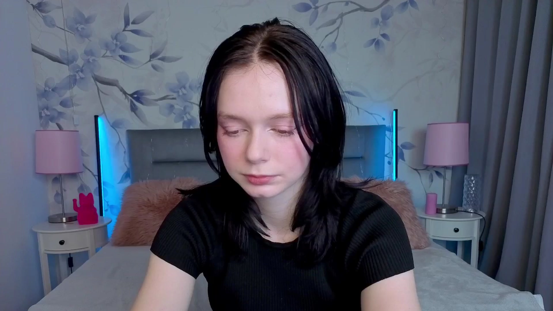 Gallery image thumbnail from Bucks_bunny's myfreecams stream on, 03/02/2026, 01:59 image 10 of 20