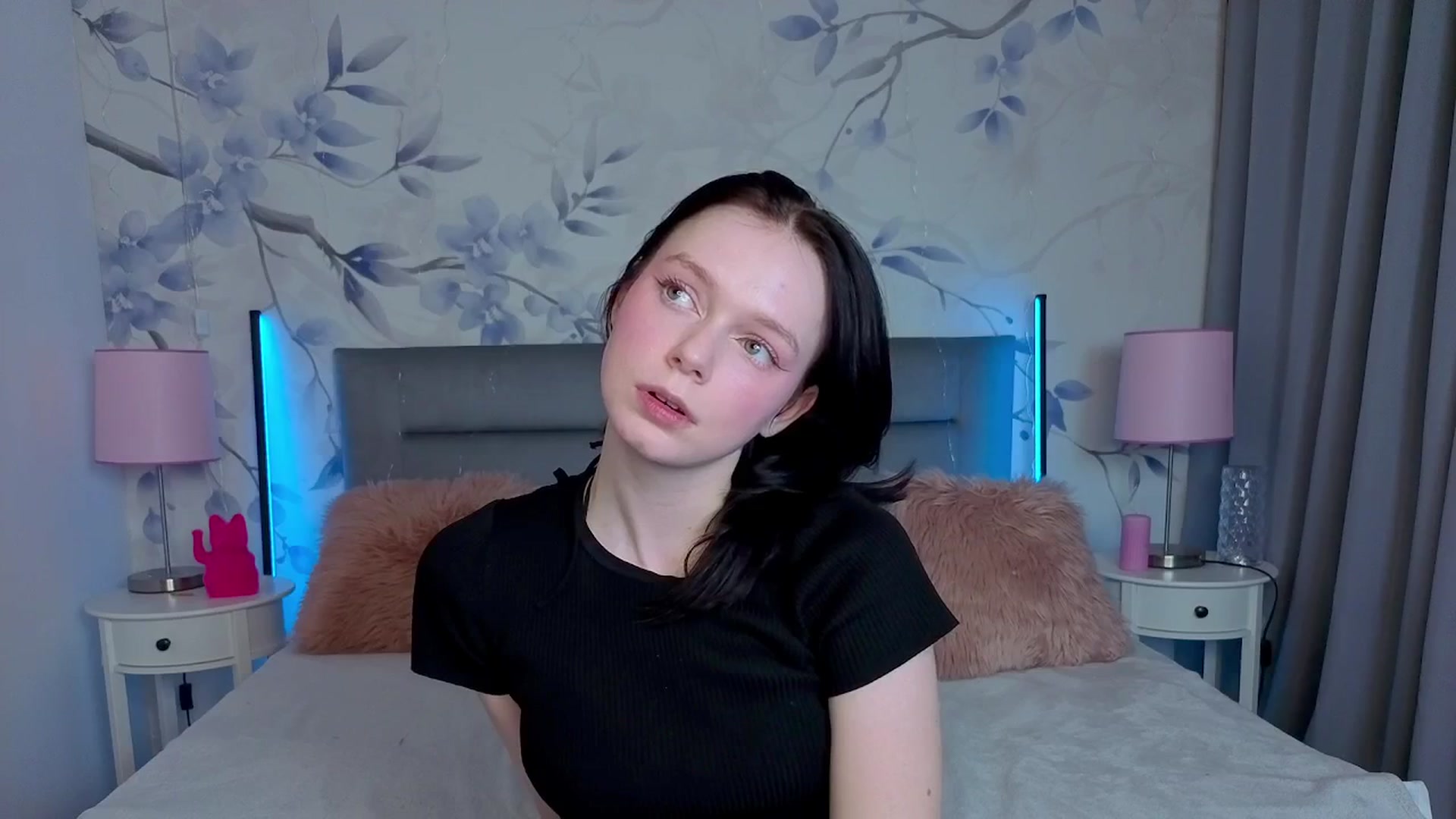 Gallery image thumbnail from Bucks_bunny's myfreecams stream on, 03/02/2026, 01:59 image 19 of 20