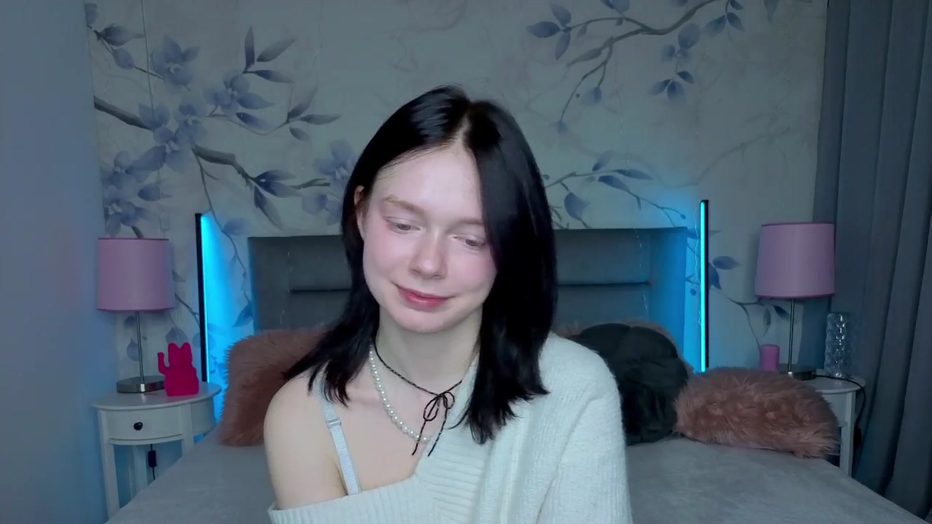 Gallery image thumbnail from Bucks_bunny's myfreecams stream on, 03/03/2026, 03:19 image 17 of 20