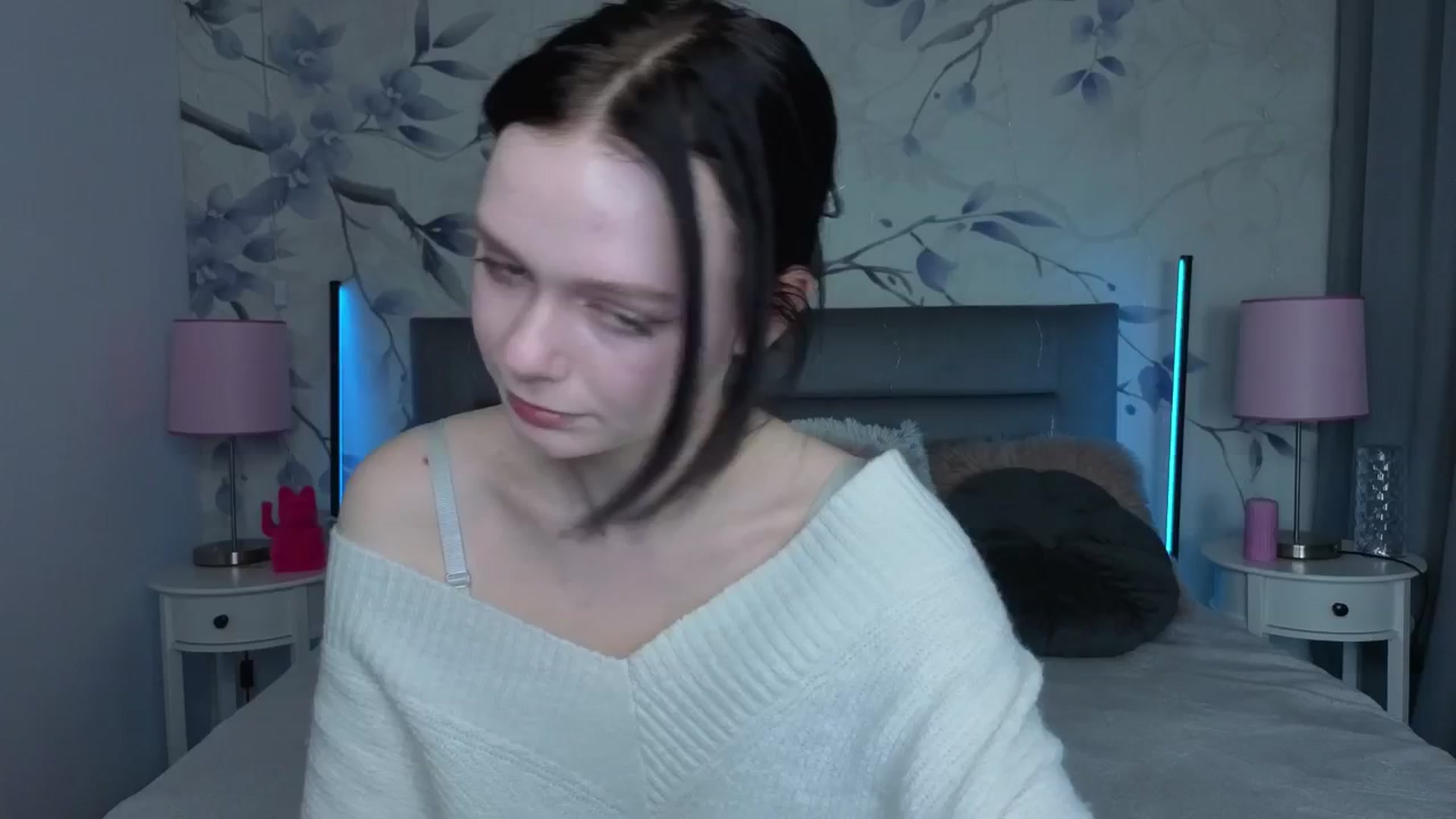 Gallery image thumbnail from Bucks_bunny's myfreecams stream on, 03/06/2026, 24:23 image 17 of 20