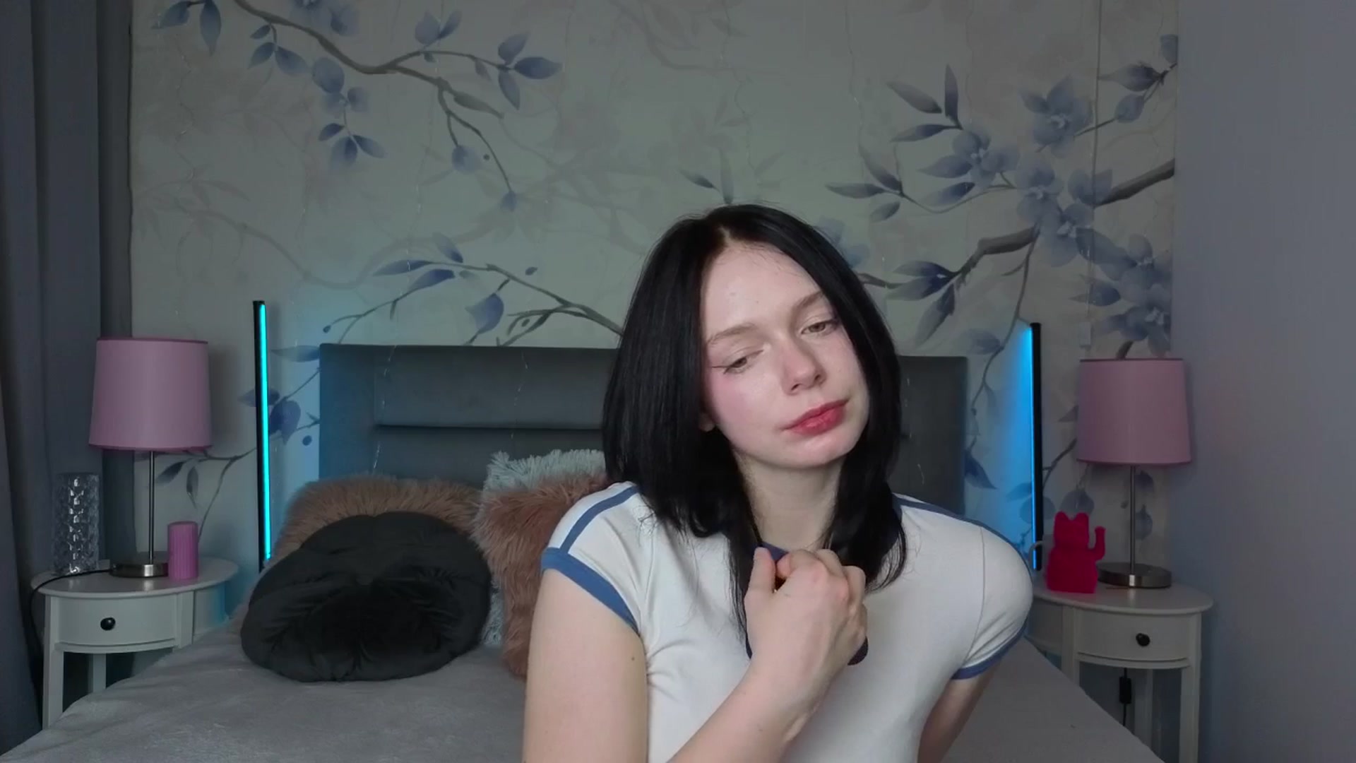 Gallery image thumbnail from Bucks_bunny's myfreecams stream on, 03/07/2026, 02:19 image 15 of 20