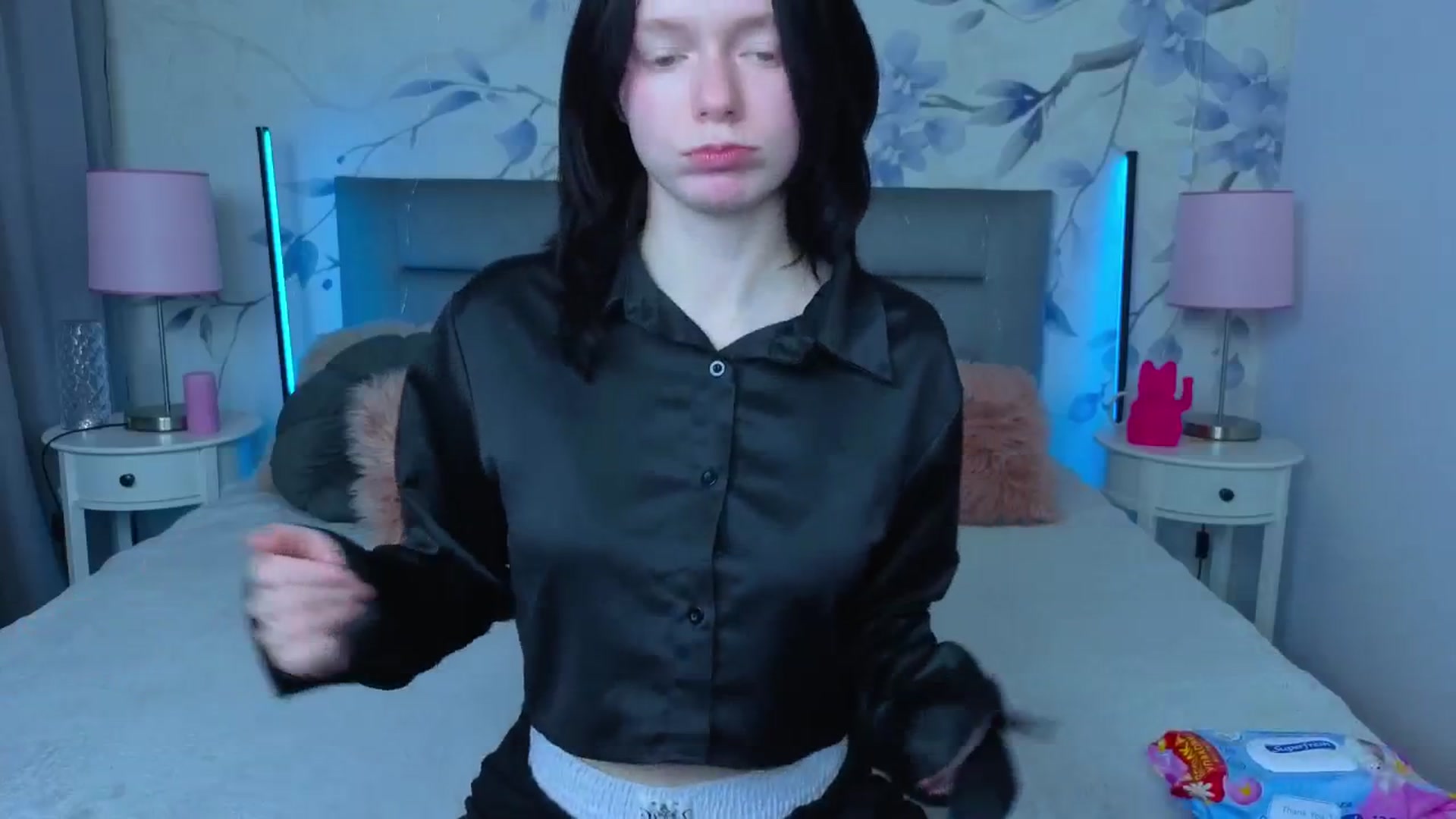 Gallery image thumbnail from Bucks_bunny's myfreecams stream on, 03/09/2026, 24:59 image 5 of 20
