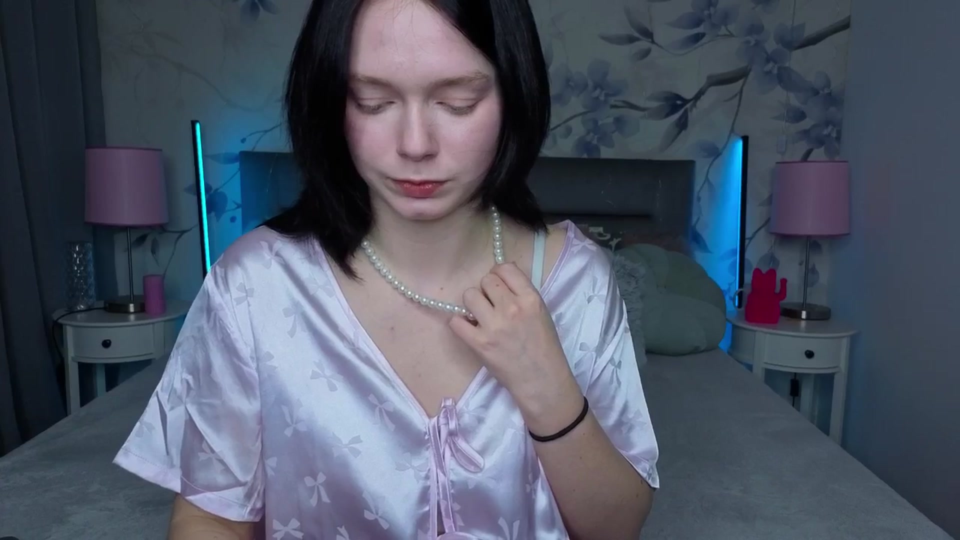 Gallery image thumbnail from Bucks_bunny's myfreecams stream on, 03/09/2026, 23:14 image 19 of 20