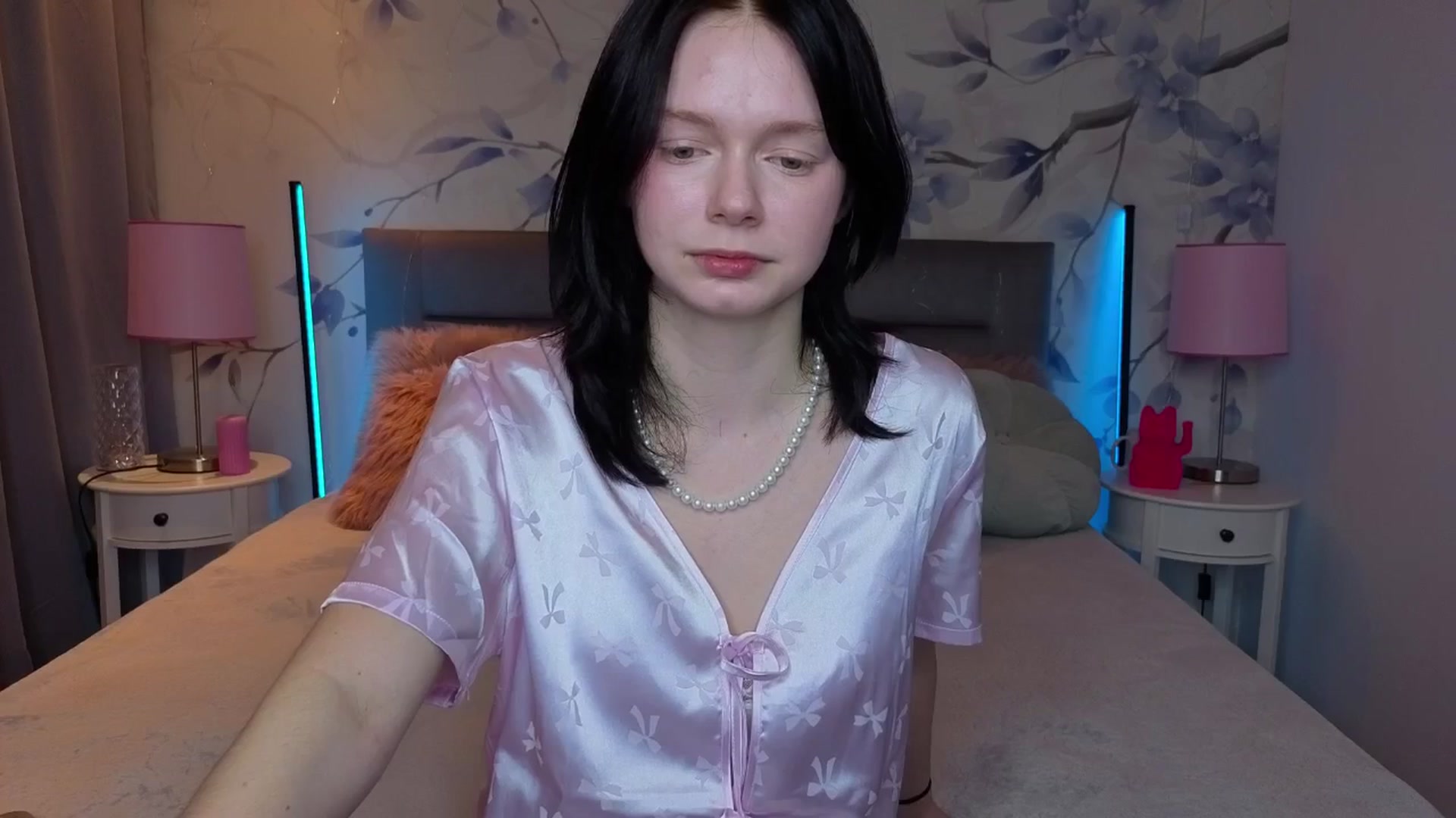 Gallery image thumbnail from Bucks_bunny's myfreecams stream on, 03/10/2026, 24:00 image 11 of 20