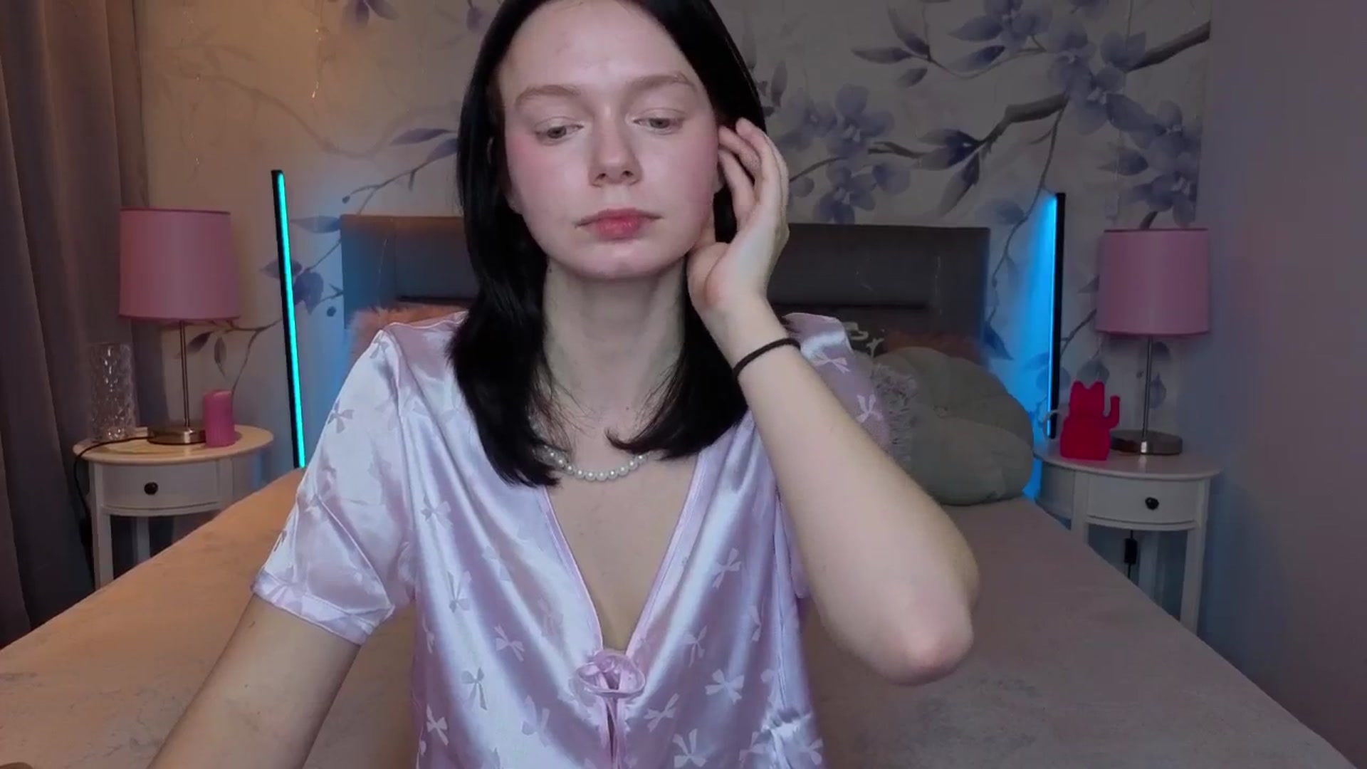 Gallery image thumbnail from Bucks_bunny's myfreecams stream on, 03/10/2026, 24:00 image 2 of 20
