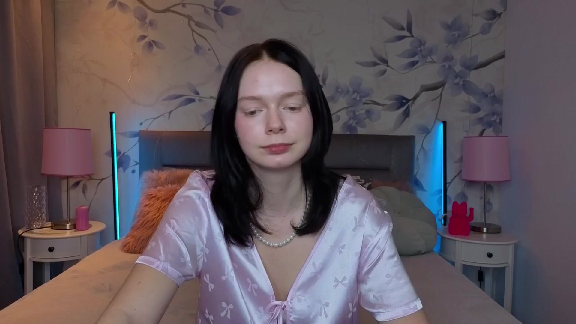 Gallery image thumbnail from Bucks_bunny's myfreecams stream on, 03/10/2026, 01:28 image 1 of 20