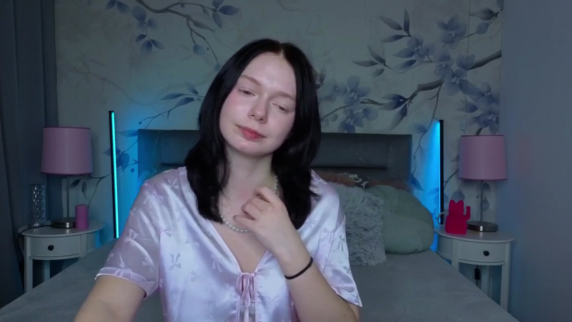 Gallery image thumbnail from Bucks_bunny's myfreecams stream on, 03/10/2026, 01:28 image 19 of 20