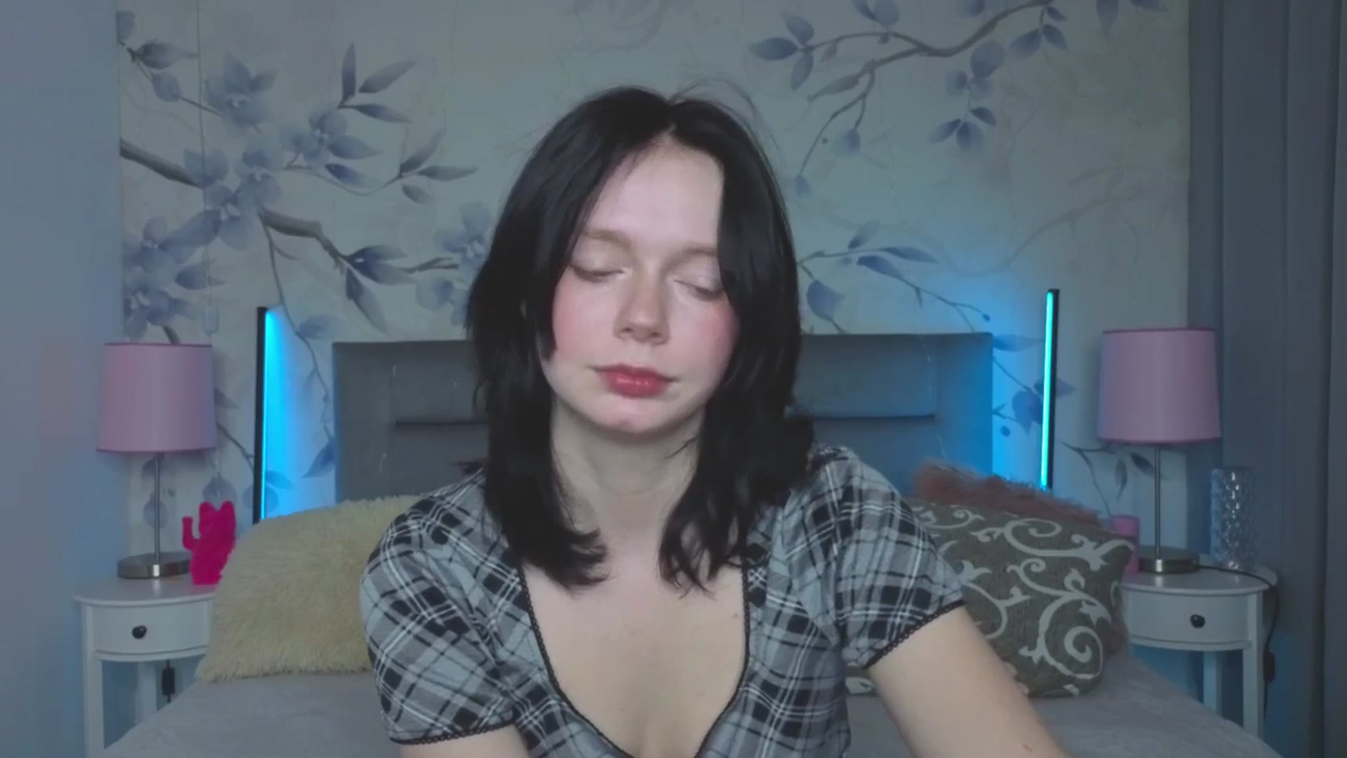 Gallery image thumbnail from Bucks_bunny's myfreecams stream on, 03/16/2026, 22:41 image 13 of 20