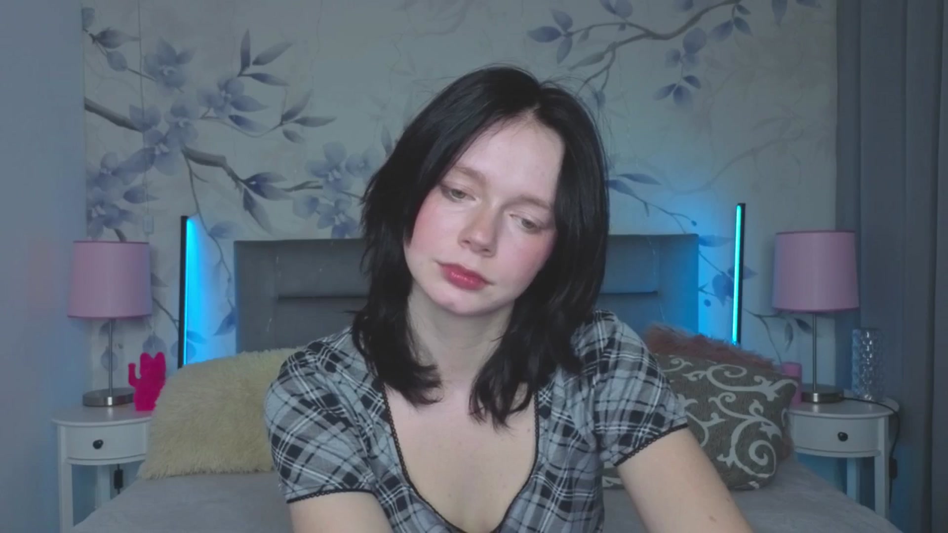 Gallery image thumbnail from Bucks_bunny's myfreecams stream on, 03/16/2026, 22:41 image 7 of 20