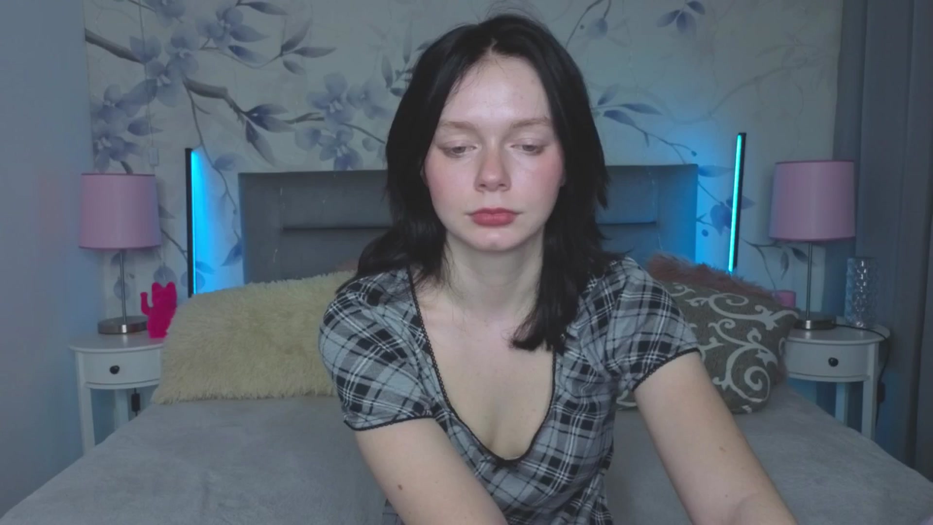 Gallery image thumbnail from Bucks_bunny's myfreecams stream on, 03/17/2026, 03:37 image 19 of 20