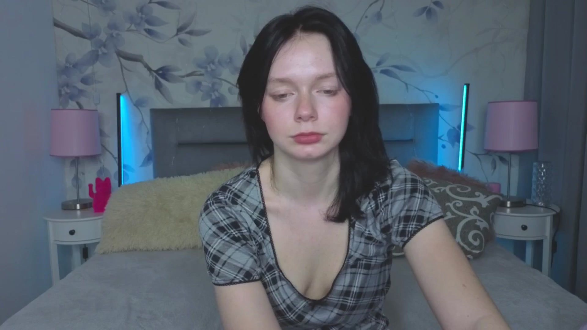 Gallery image thumbnail from Bucks_bunny's myfreecams stream on, 03/17/2026, 03:37 image 20 of 20