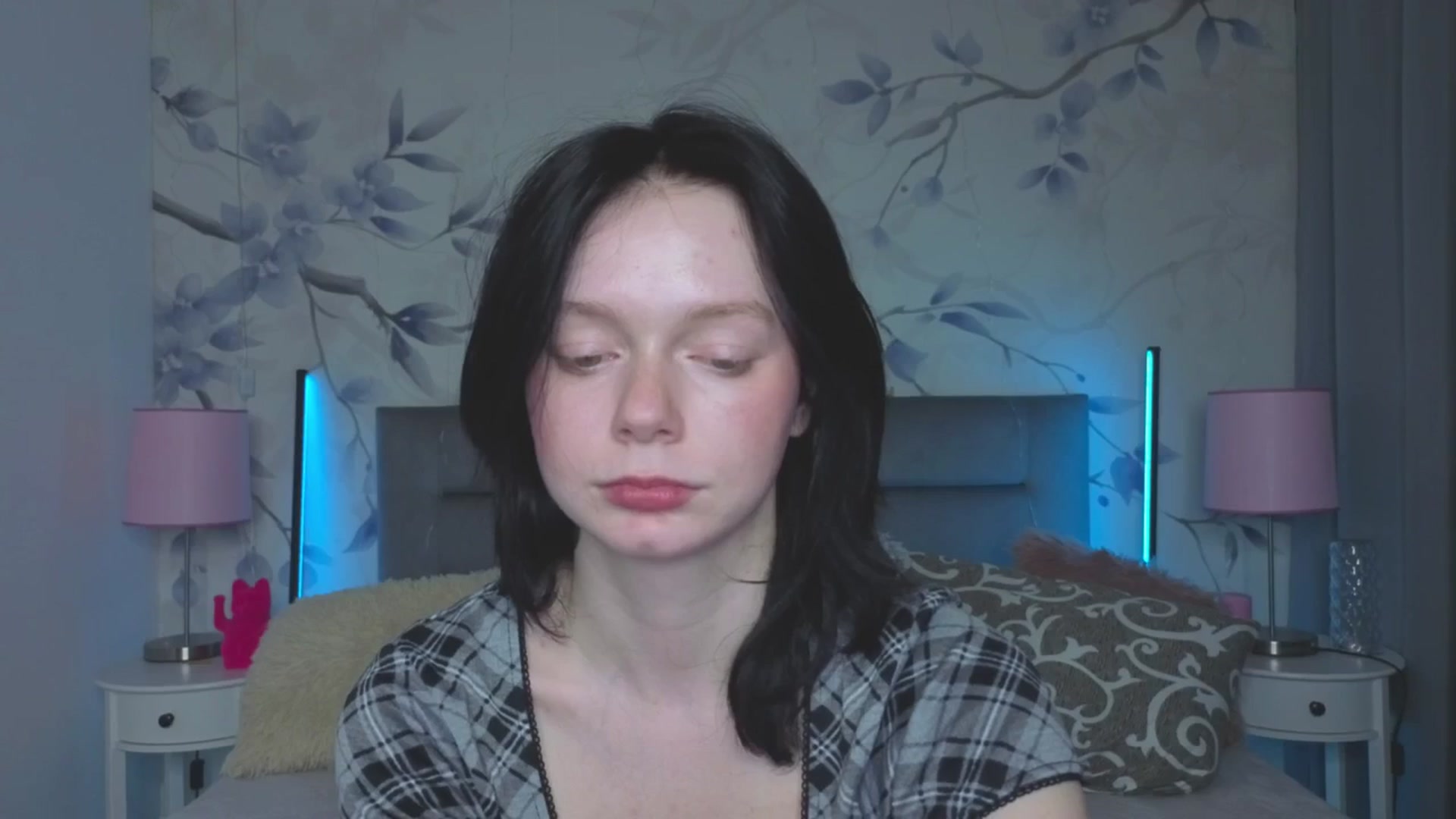Gallery image thumbnail from Bucks_bunny's myfreecams stream on, 03/17/2026, 04:20 image 2 of 20