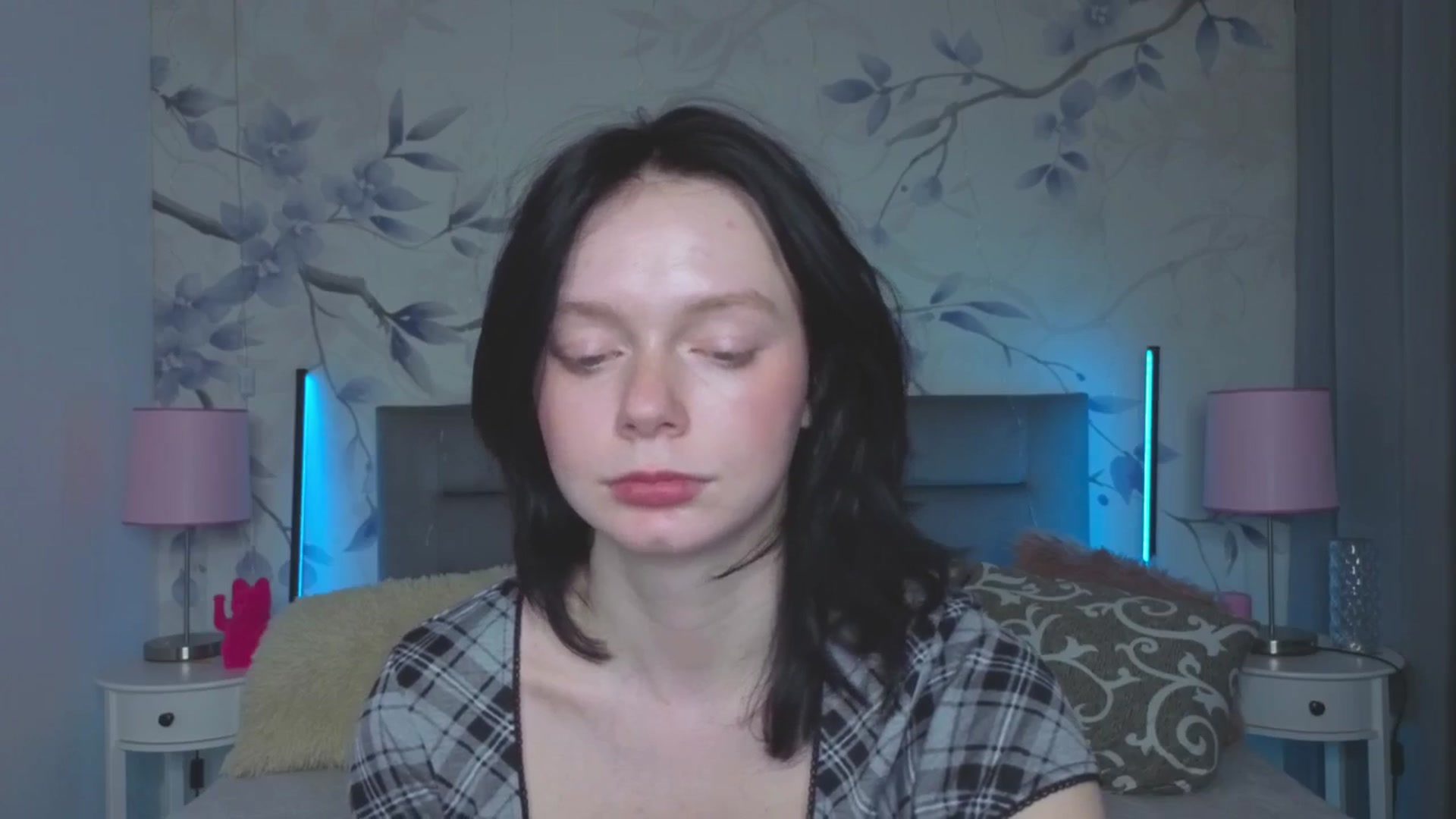 Gallery image thumbnail from Bucks_bunny's myfreecams stream on, 03/17/2026, 04:20 image 11 of 20