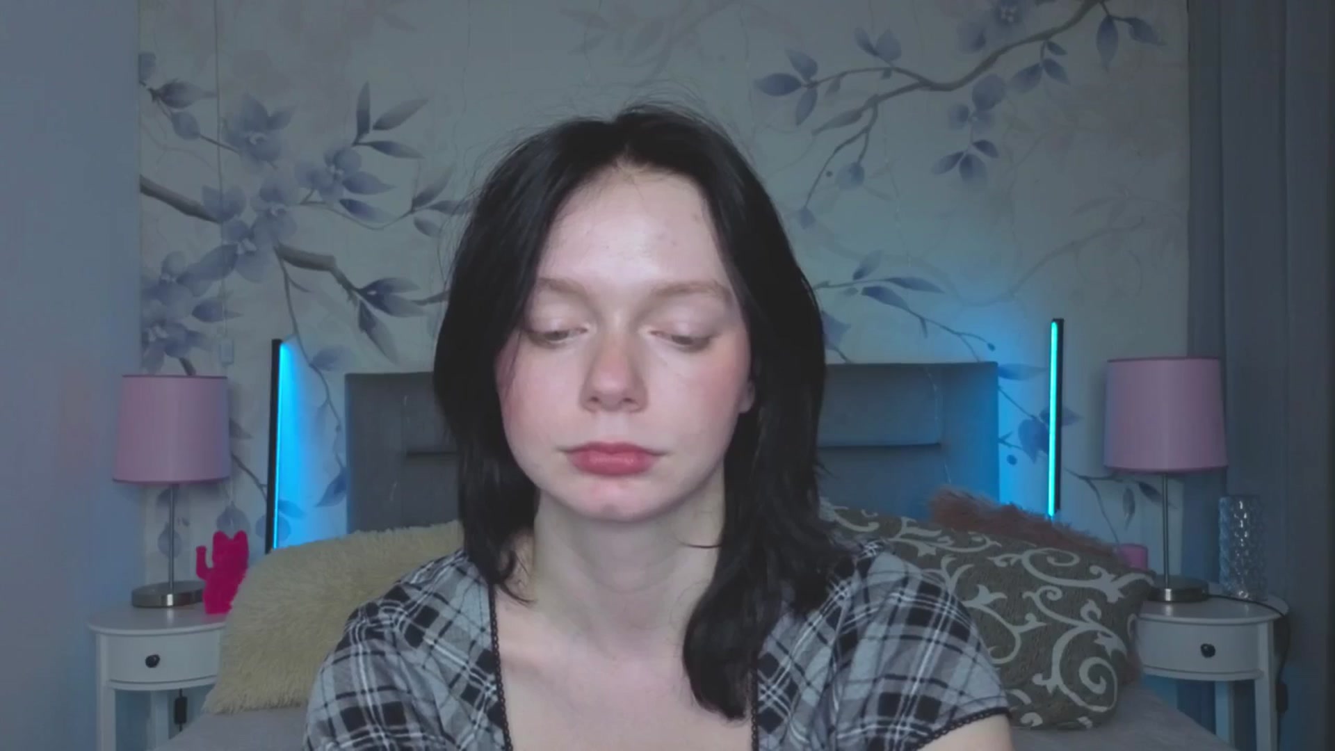 Gallery image thumbnail from Bucks_bunny's myfreecams stream on, 03/17/2026, 04:20 image 4 of 20