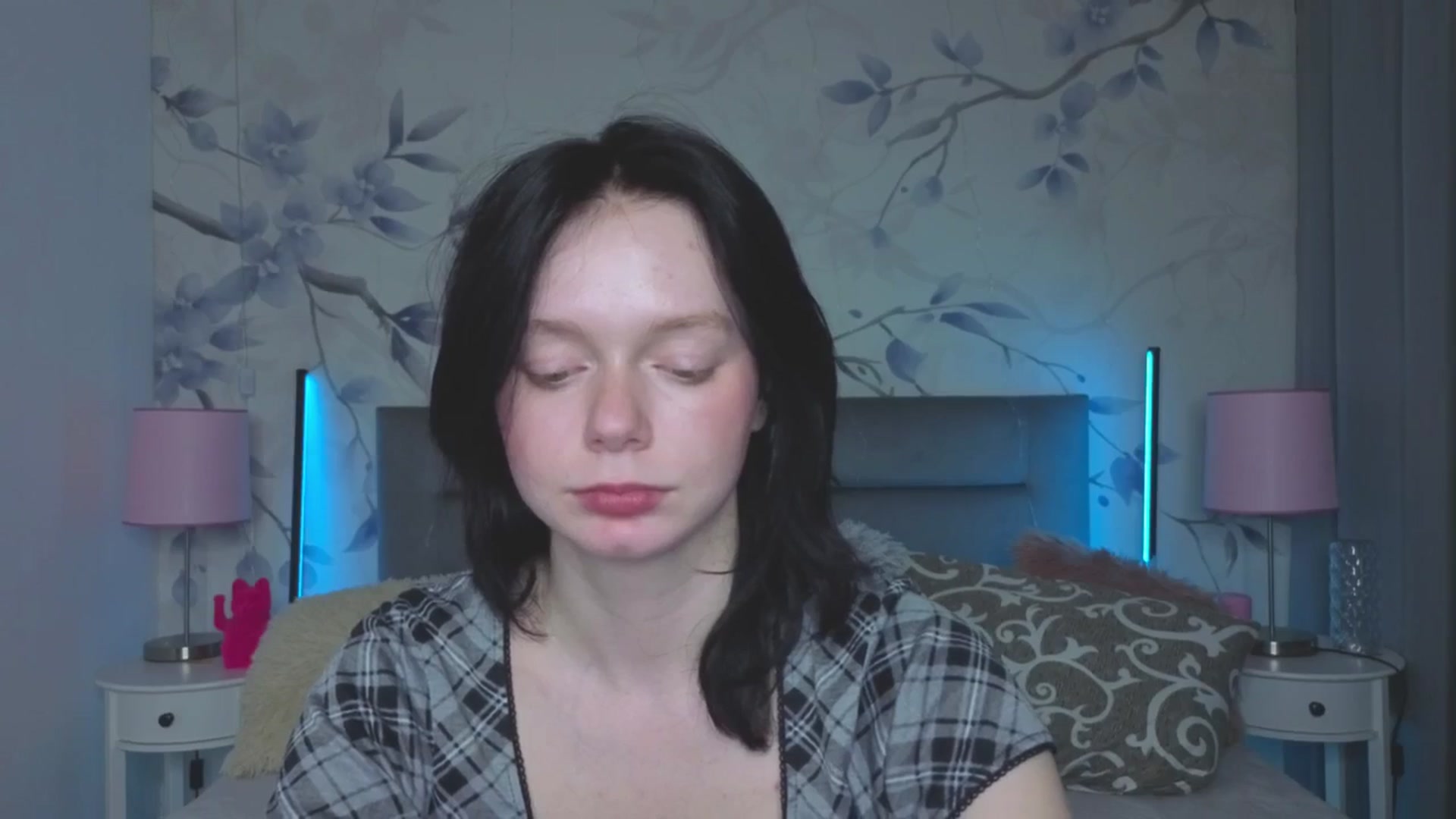 Gallery image thumbnail from Bucks_bunny's myfreecams stream on, 03/17/2026, 04:20 image 3 of 20