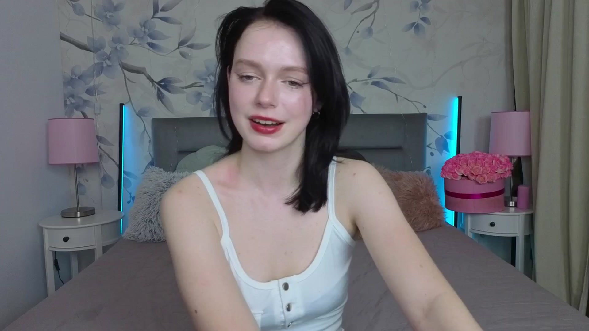 Gallery image thumbnail from Bucks_bunny's myfreecams stream on, 03/25/2026, 24:02 image 12 of 20