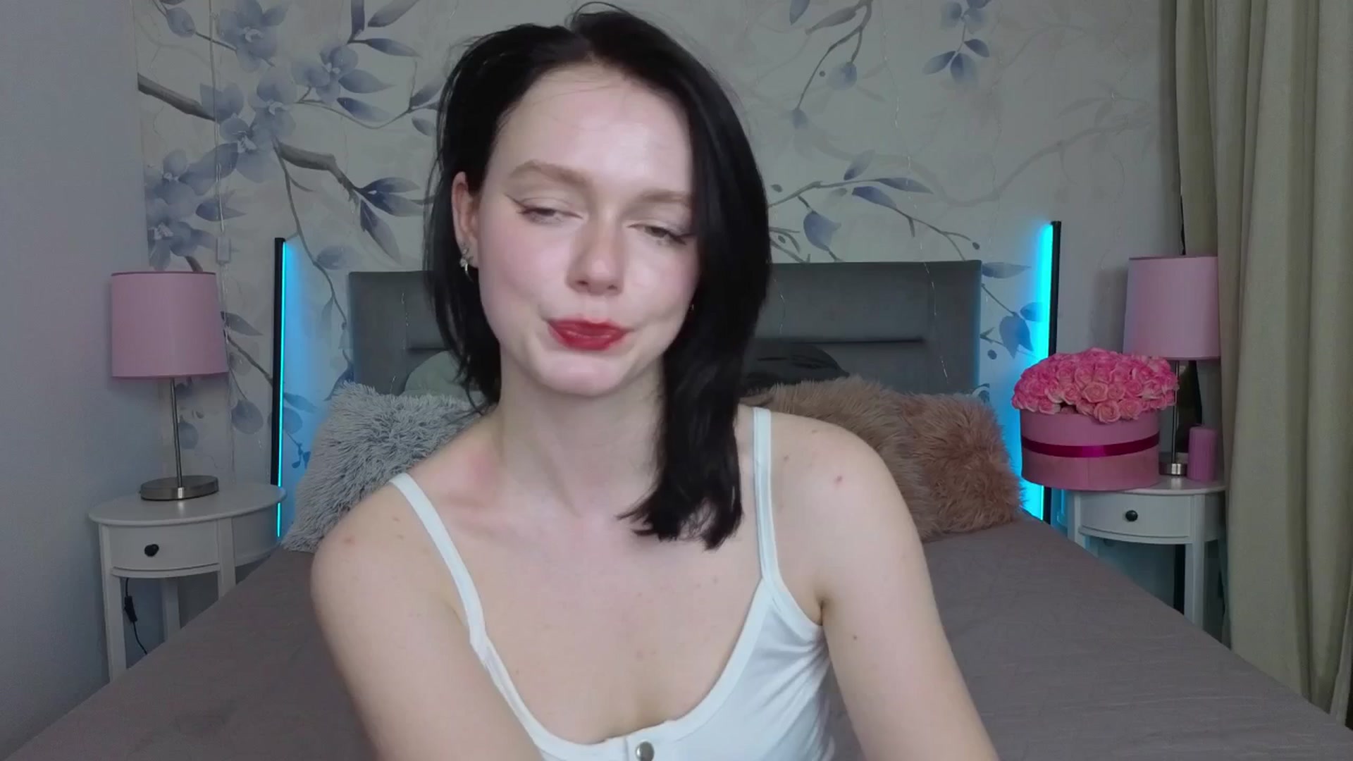 Gallery image thumbnail from Bucks_bunny's myfreecams stream on, 03/25/2026, 24:02 image 11 of 20