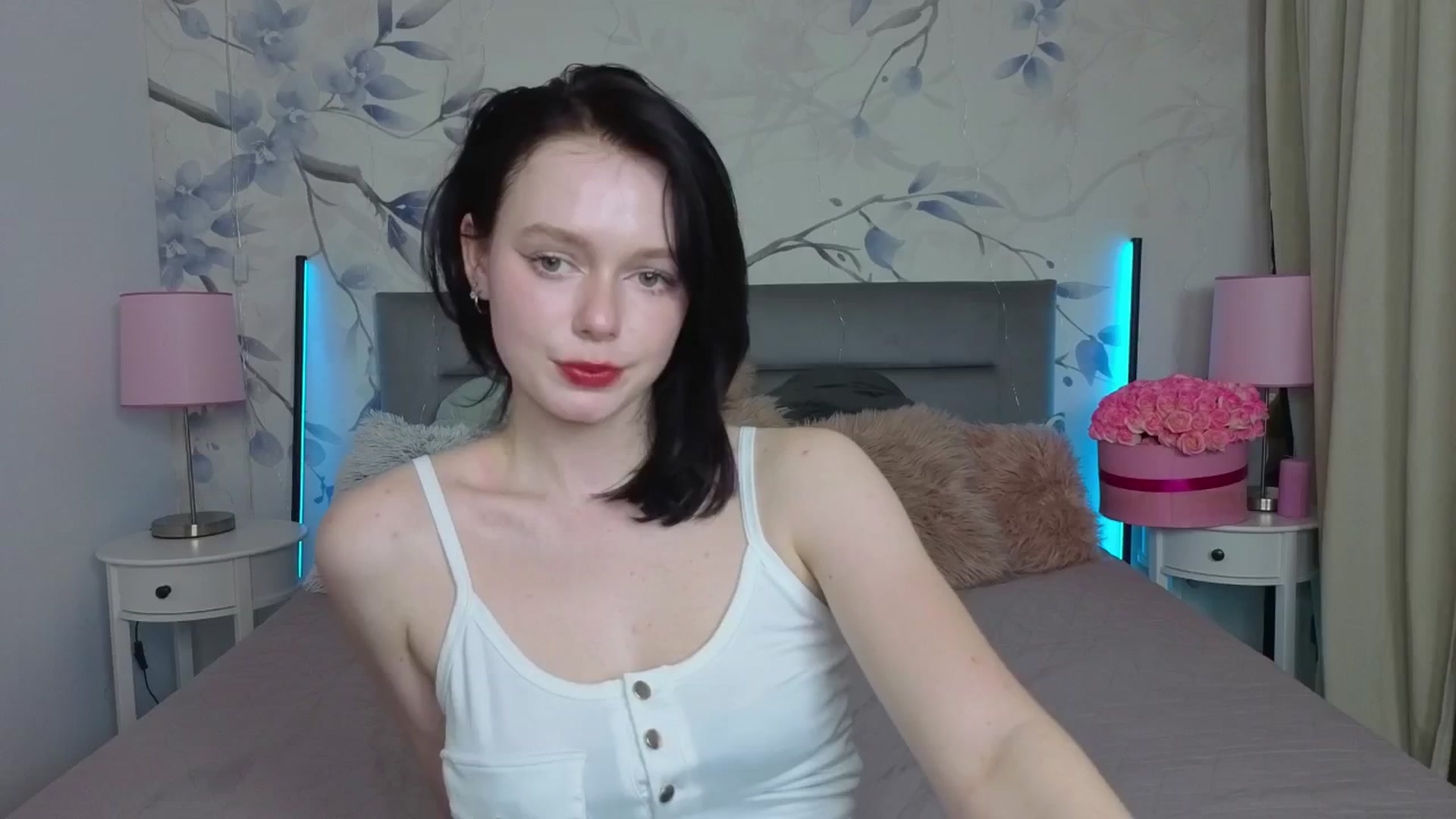 Gallery image thumbnail from Bucks_bunny's myfreecams stream on, 03/25/2026, 24:02 image 10 of 20