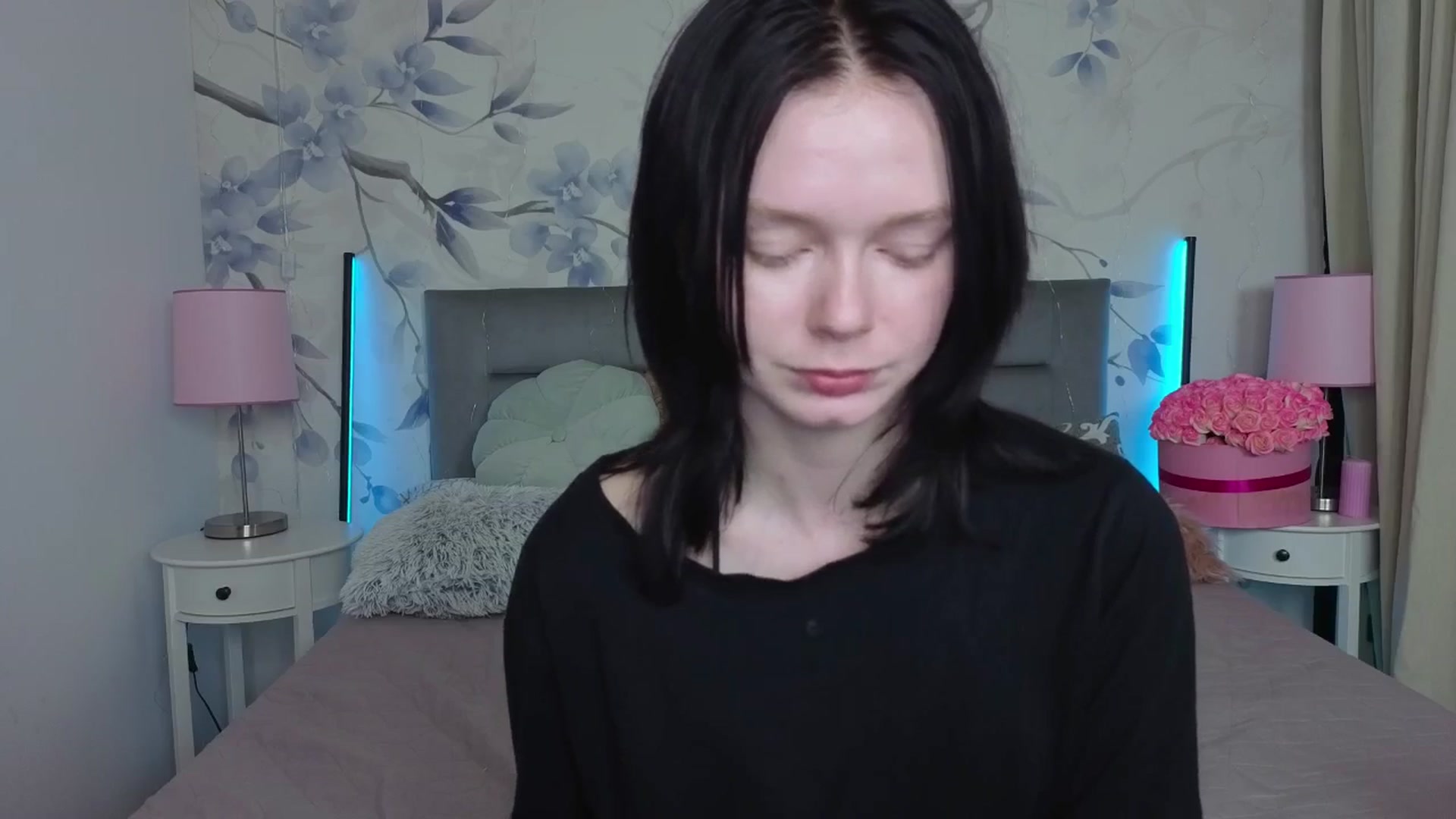 Gallery image thumbnail from Bucks_bunny's myfreecams stream on, 03/27/2026, 02:54 image 18 of 20