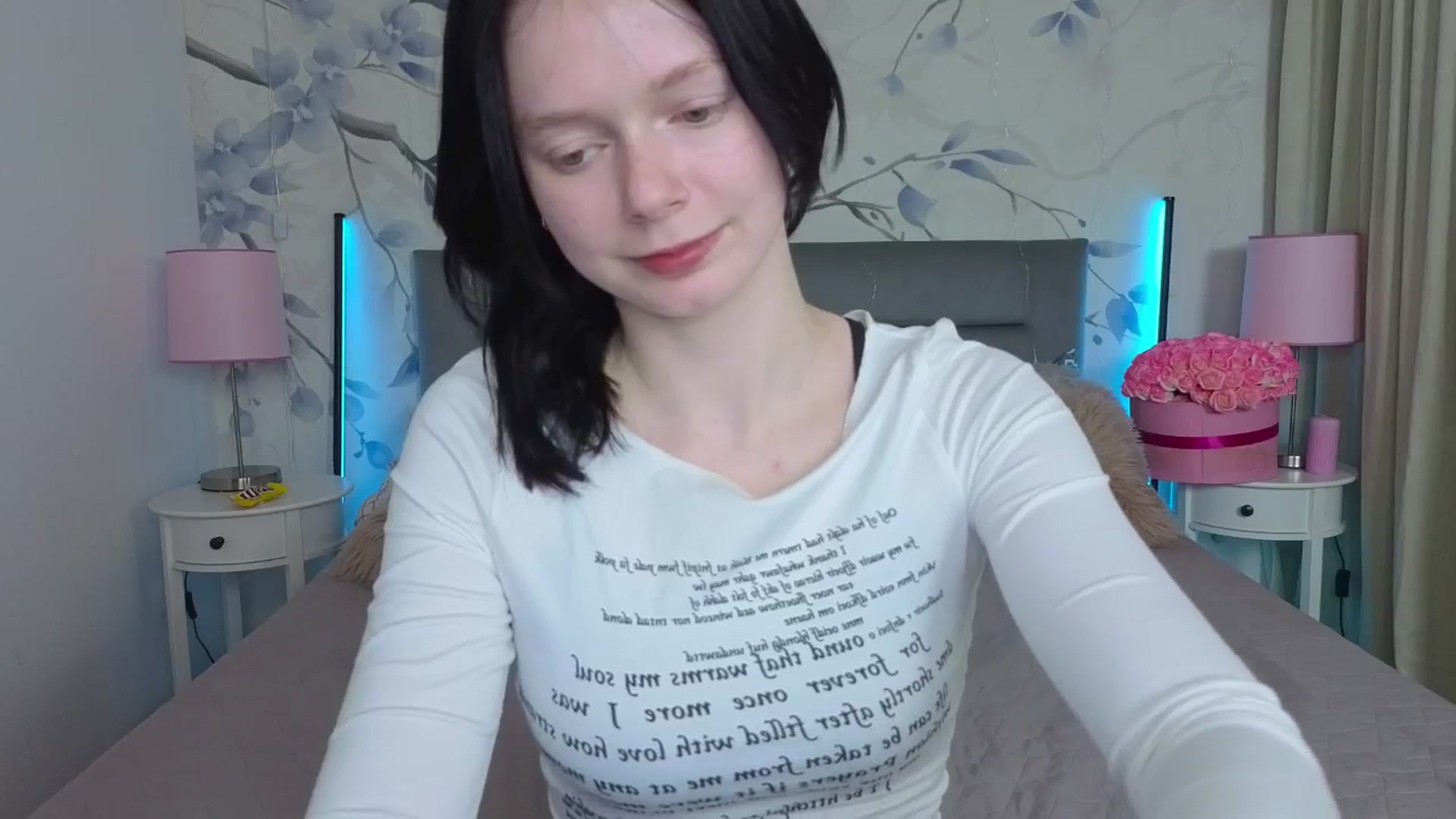 Gallery image thumbnail from Bucks_bunny's myfreecams stream on, 03/29/2026, 23:52 image 7 of 20