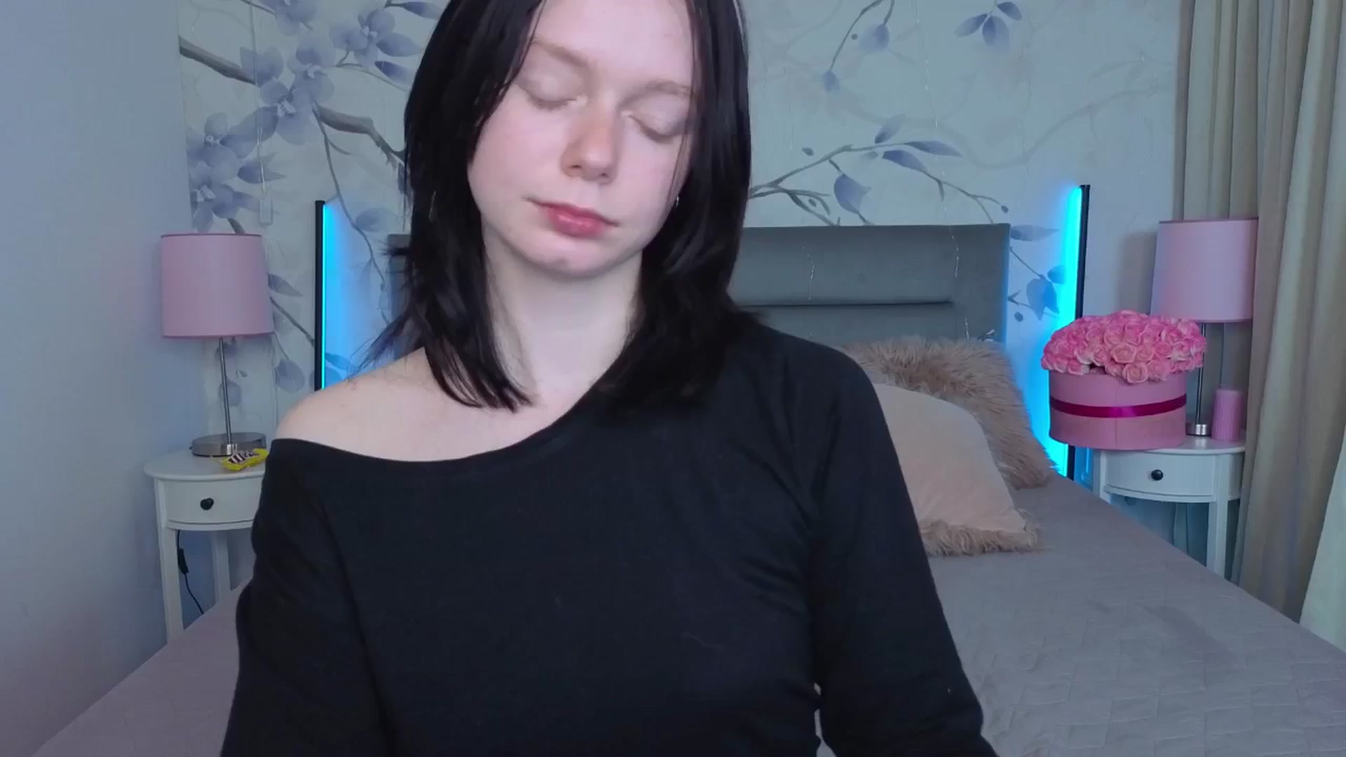 Gallery image thumbnail from Bucks_bunny's myfreecams stream on, 03/30/2026, 23:52 image 19 of 20