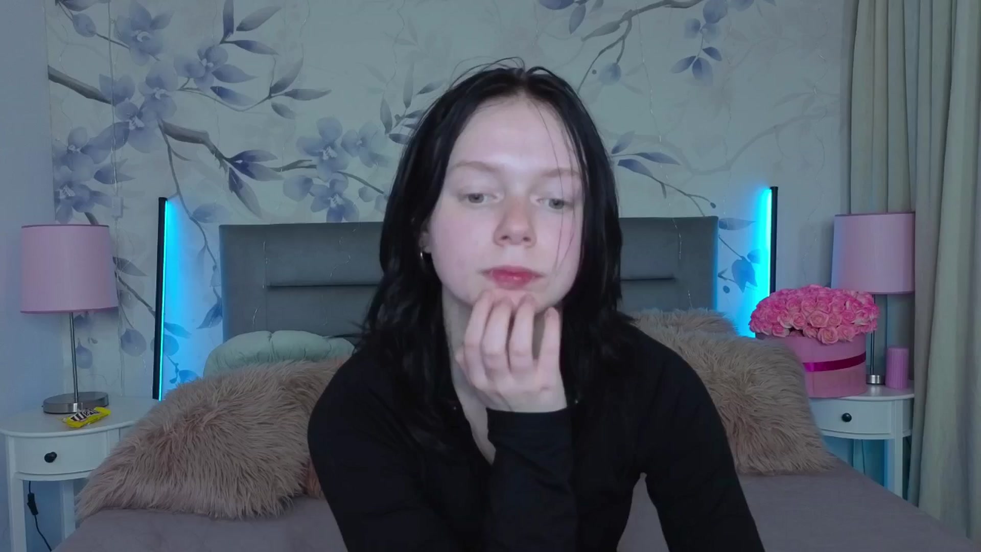Gallery image thumbnail from Bucks_bunny's myfreecams stream on, 03/31/2026, 21:21 image 1 of 20