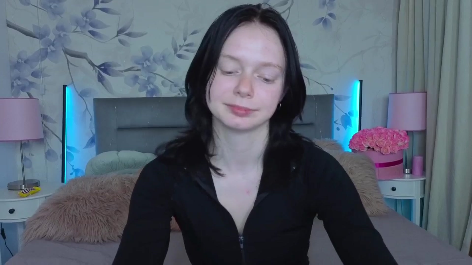 Gallery image thumbnail from Bucks_bunny's myfreecams stream on, 04/01/2026, 02:49 image 10 of 20
