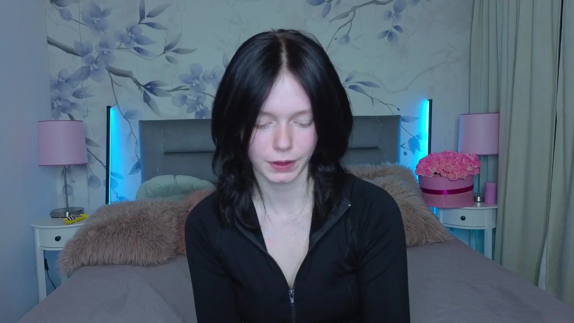 Gallery image thumbnail from Bucks_bunny's myfreecams stream on, 04/02/2026, 24:14 image 13 of 20