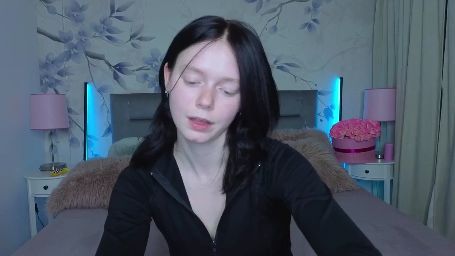 Gallery image thumbnail from Bucks_bunny's myfreecams stream on, 04/02/2026, 24:14 image 16 of 20