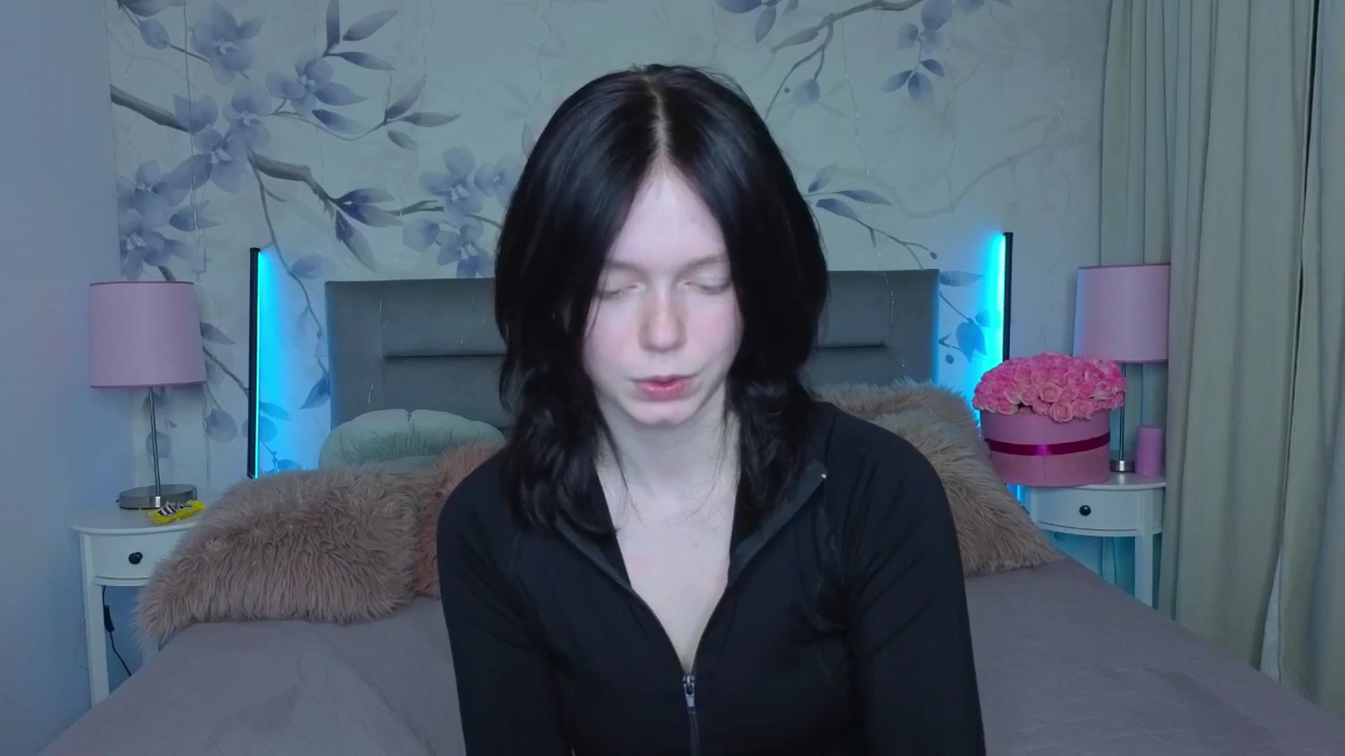 Gallery image thumbnail from Bucks_bunny's myfreecams stream on, 04/02/2026, 24:14 image 14 of 20