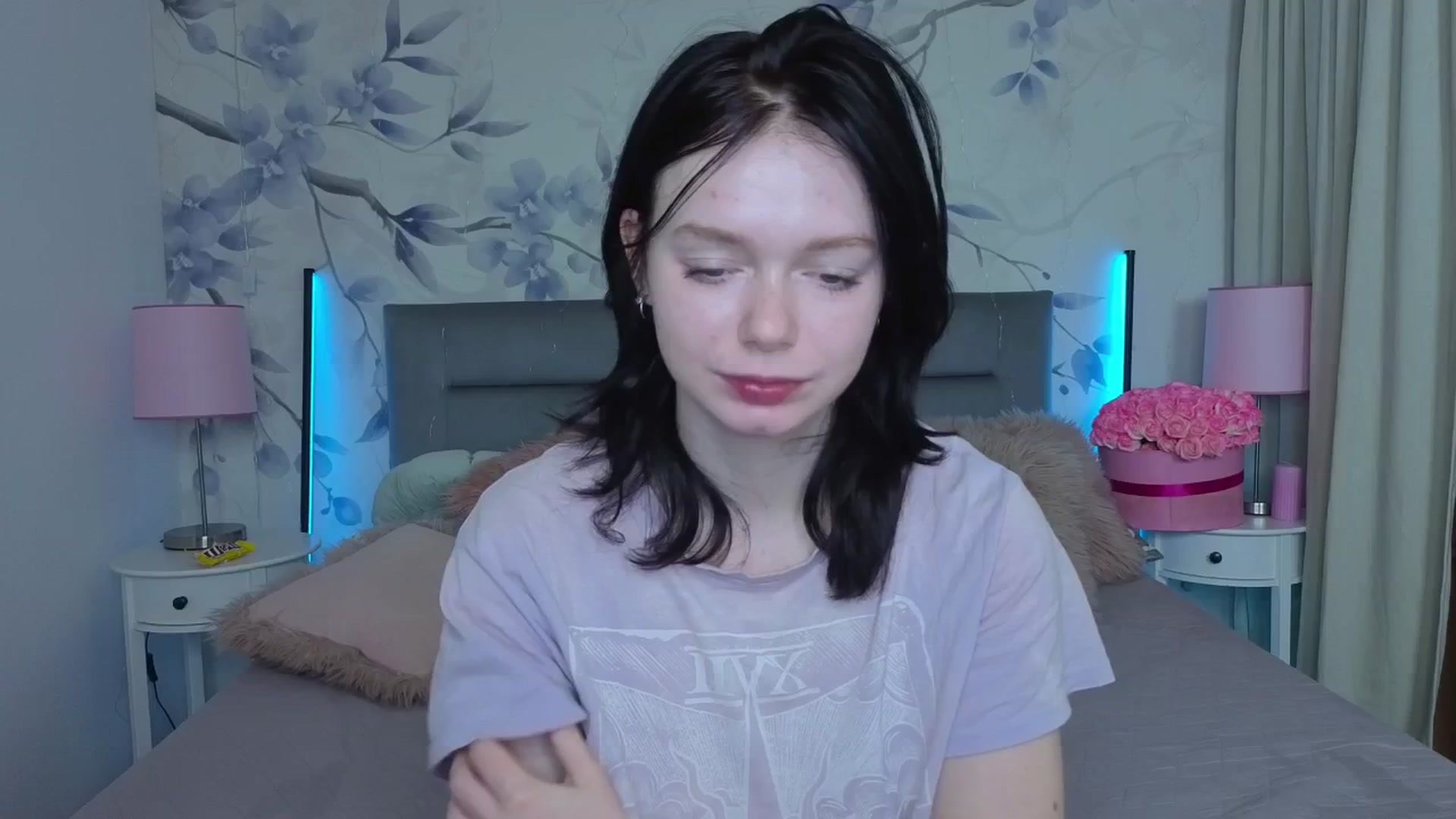 Gallery image thumbnail from Bucks_bunny's myfreecams stream on, 04/02/2026, 23:56 image 8 of 20
