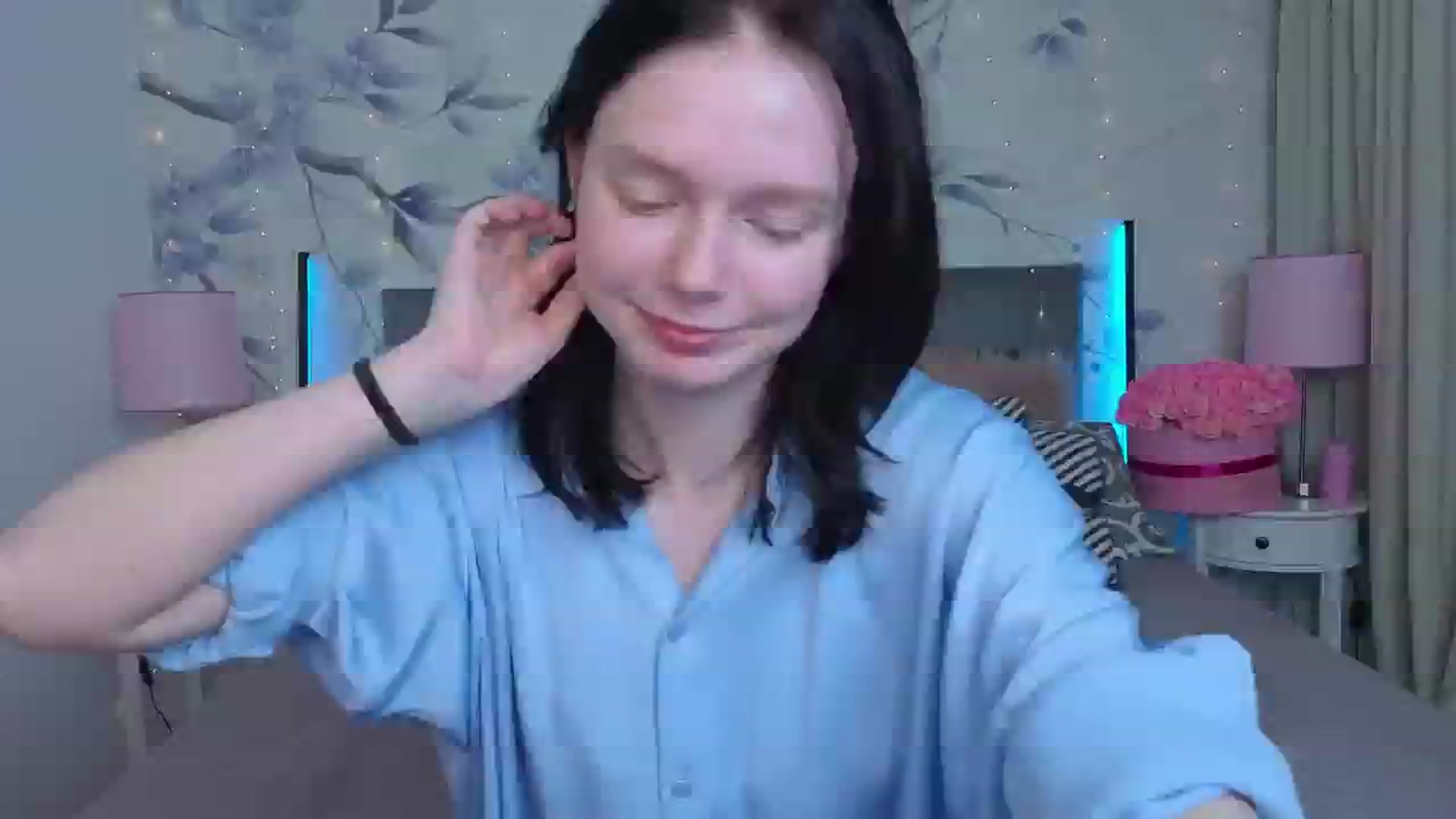 Gallery image thumbnail from Bucks_bunny's myfreecams stream on, 04/05/2026, 01:46 image 14 of 20