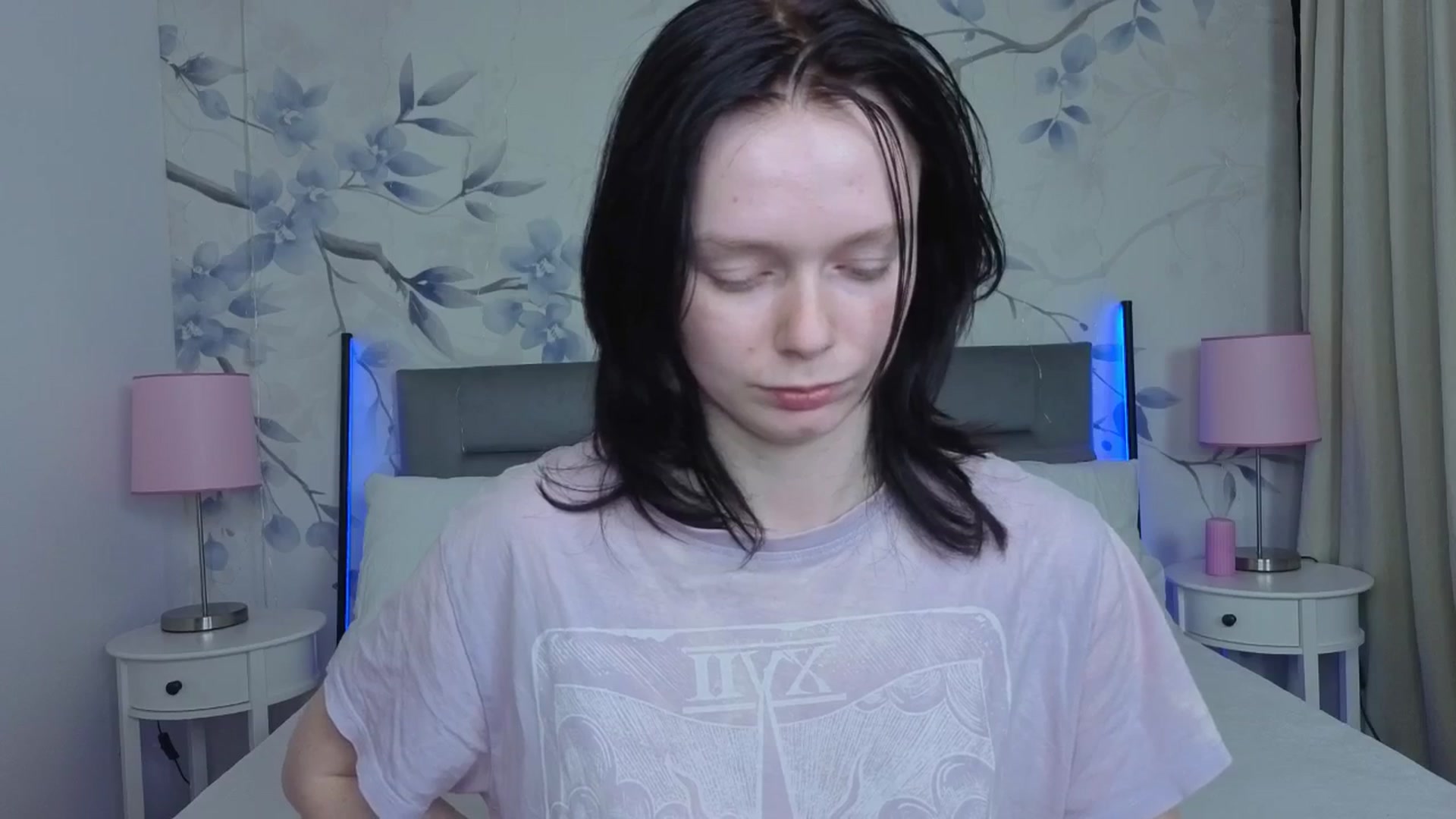 Gallery image thumbnail from Bucks_bunny's myfreecams stream on, 04/06/2026, 23:38 image 14 of 20