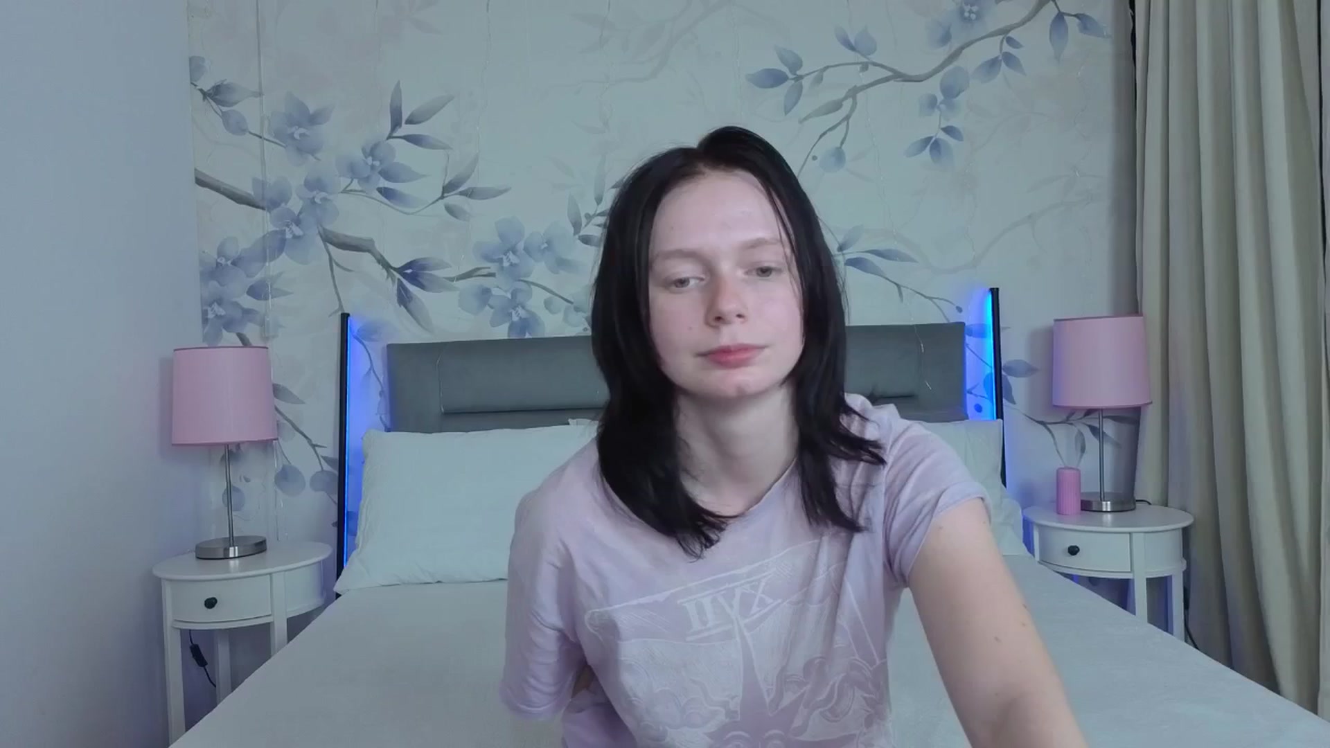 Gallery image thumbnail from Bucks_bunny's myfreecams stream on, 04/07/2026, 03:08 image 16 of 20