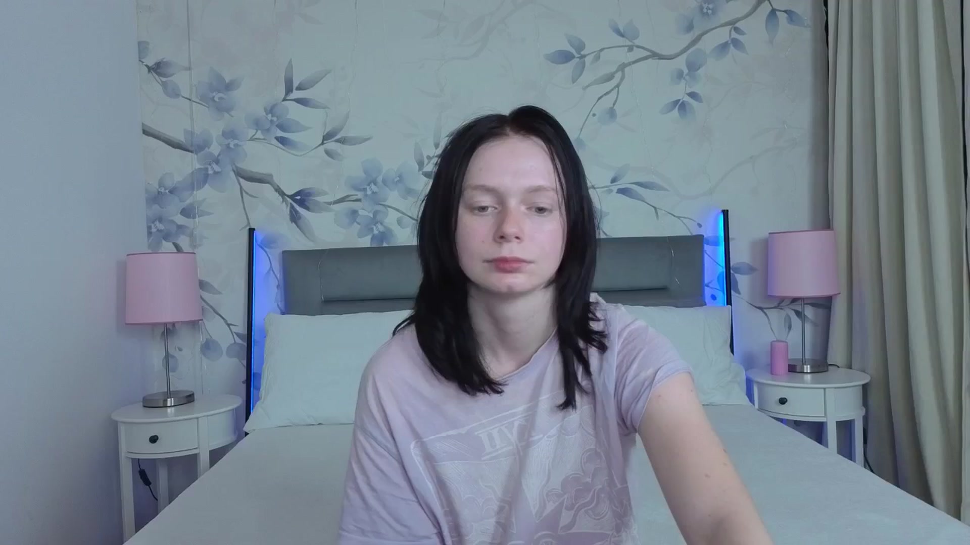 Gallery image thumbnail from Bucks_bunny's myfreecams stream on, 04/07/2026, 03:08 image 18 of 20