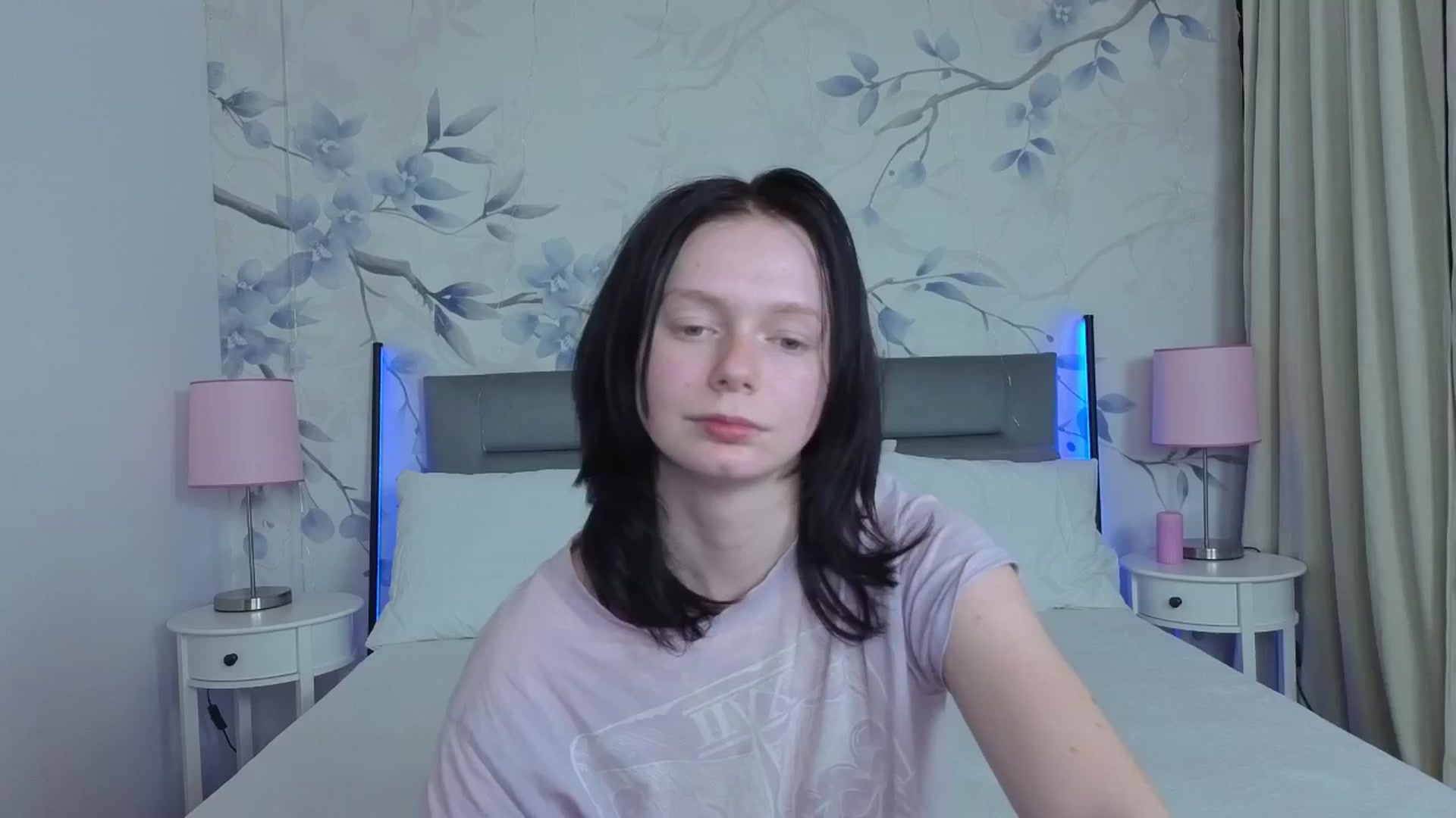 Gallery image thumbnail from Bucks_bunny's myfreecams stream on, 04/07/2026, 03:08 image 12 of 20