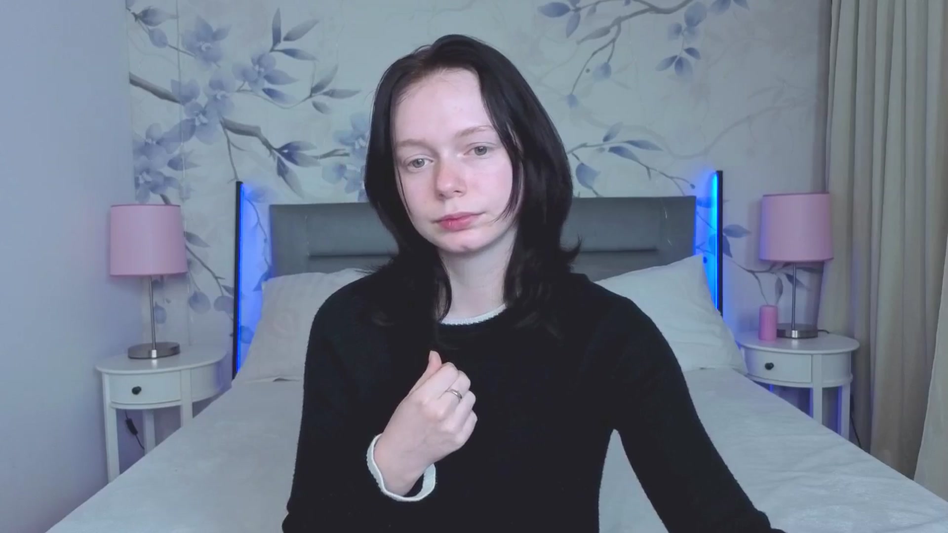 Gallery image thumbnail from Bucks_bunny's myfreecams stream on, 04/09/2026, 23:54 image 6 of 20