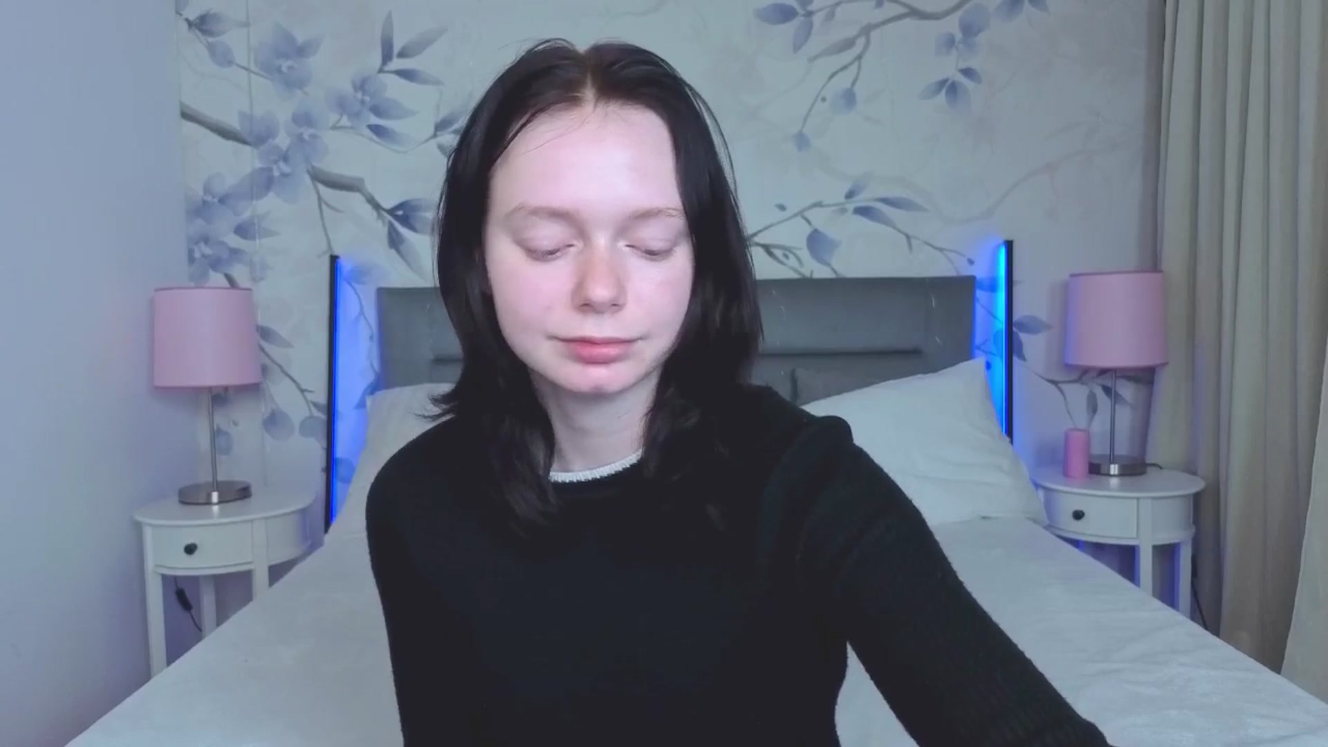 Gallery image thumbnail from Bucks_bunny's myfreecams stream on, 04/09/2026, 23:54 image 17 of 20