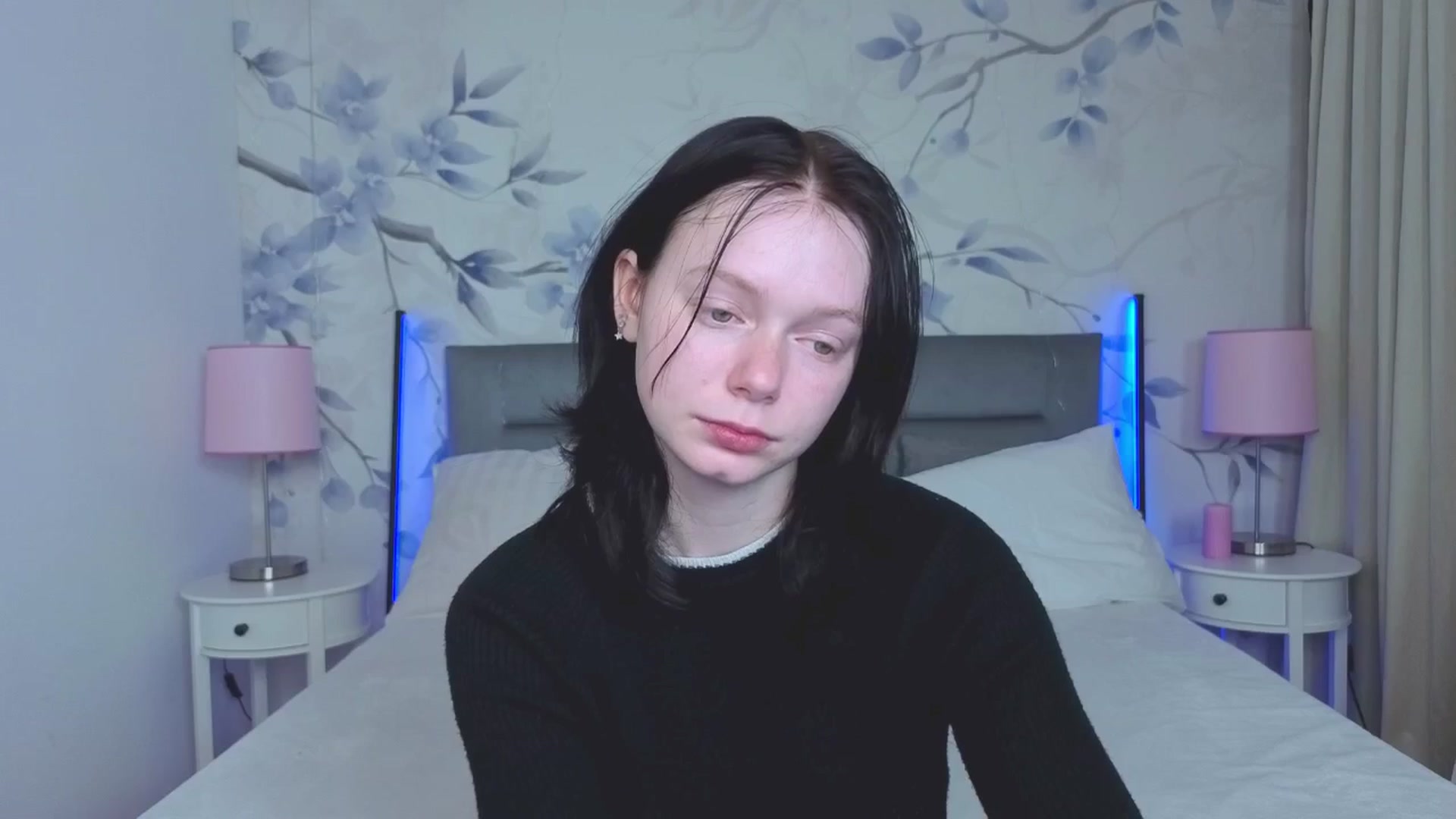 Gallery image thumbnail from Bucks_bunny's myfreecams stream on, 04/10/2026, 24:21 image 17 of 20