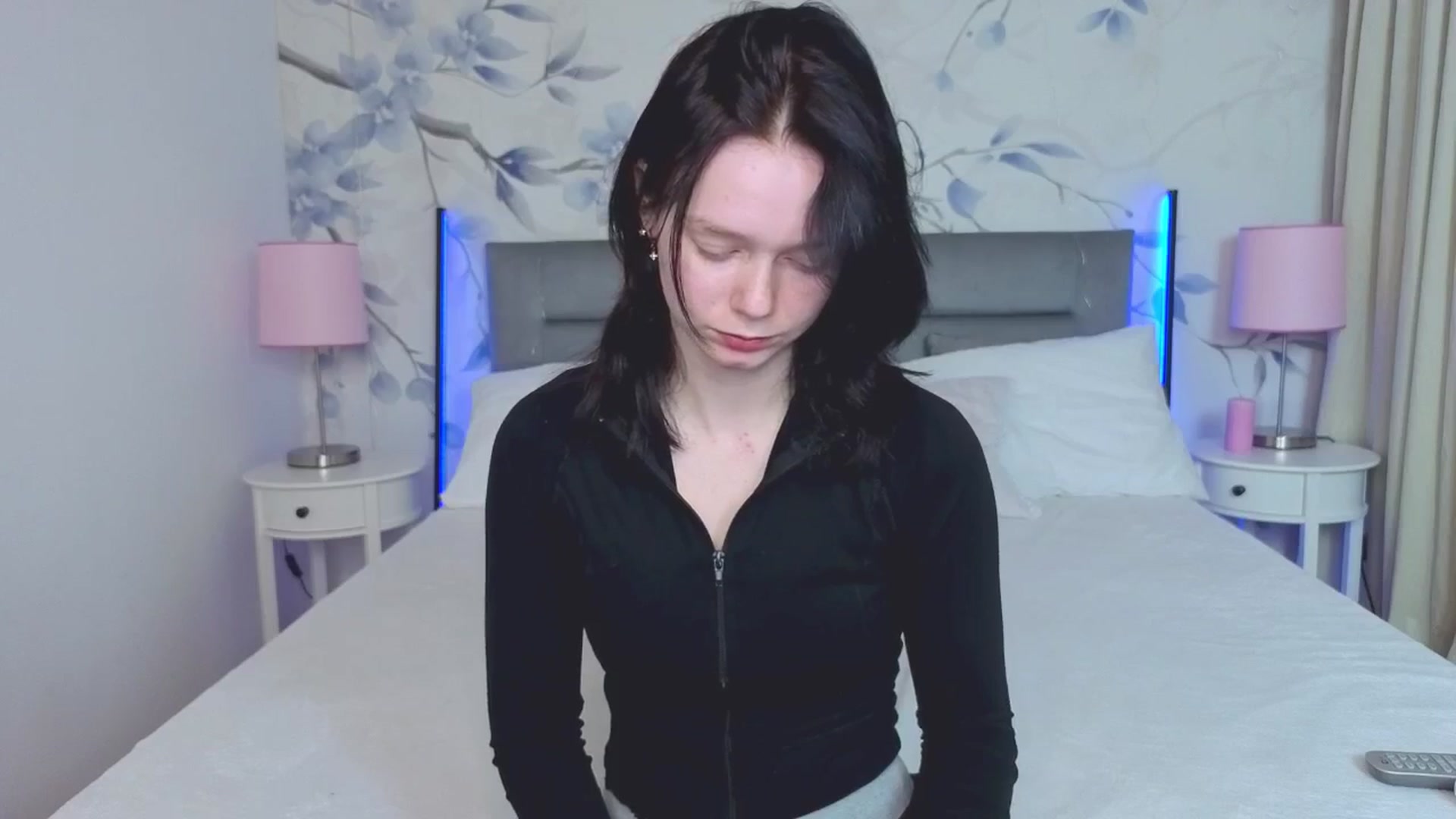 Gallery image thumbnail from Bucks_bunny's myfreecams stream on, 04/10/2026, 23:39 image 5 of 20
