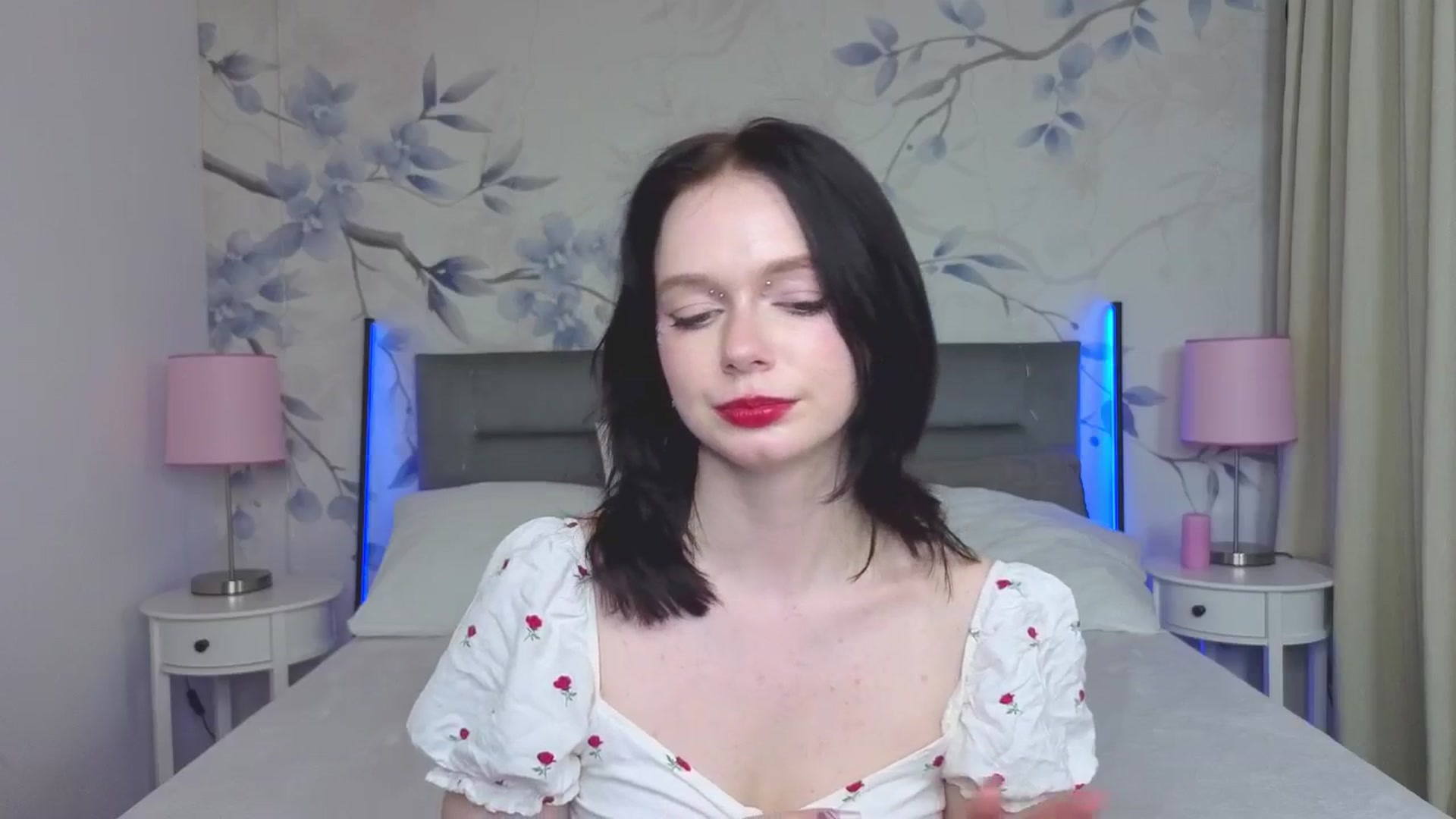 Gallery image thumbnail from Bucks_bunny's myfreecams stream on, 04/13/2026, 22:25 image 15 of 20