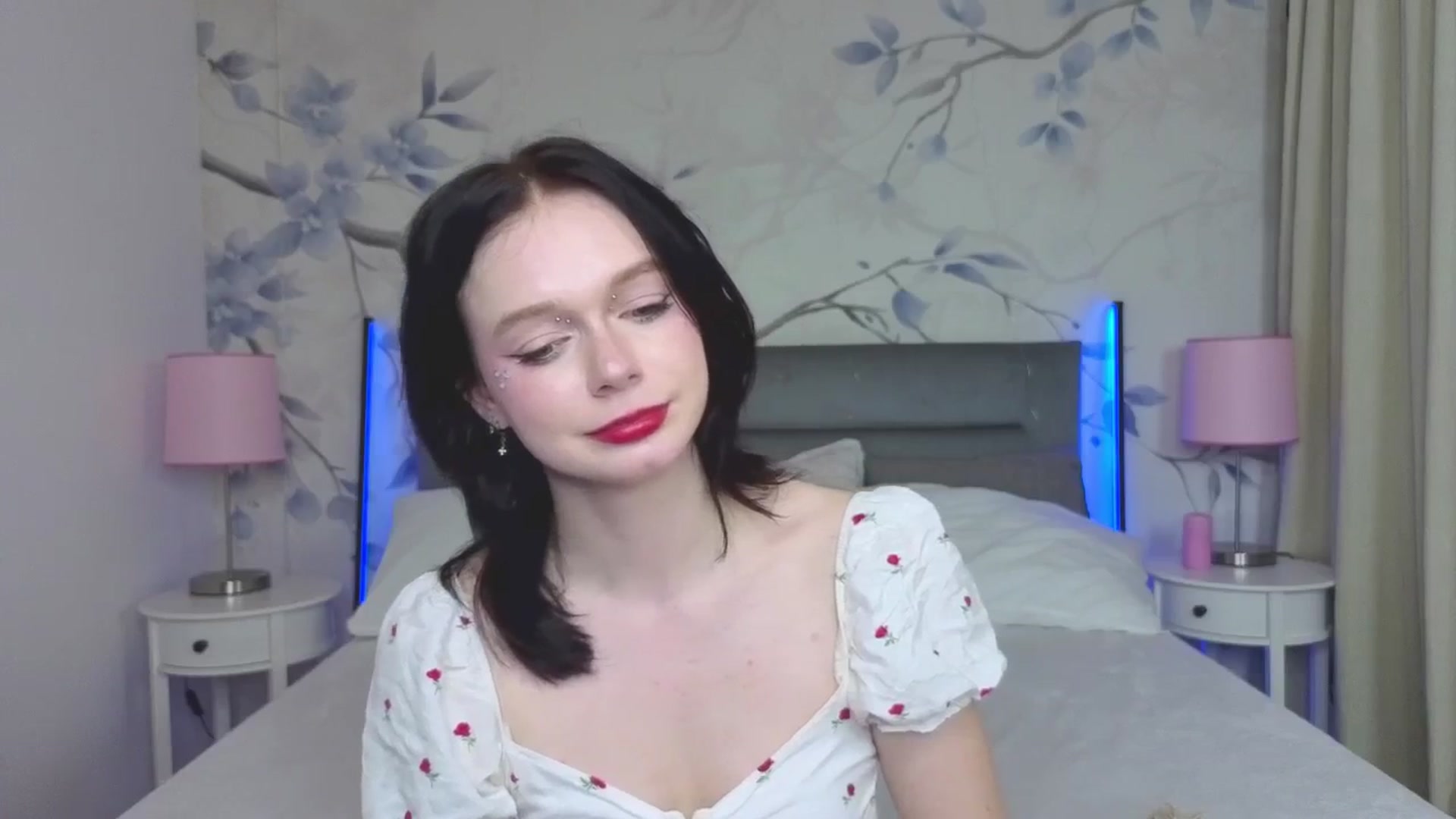 Gallery image thumbnail from Bucks_bunny's myfreecams stream on, 04/13/2026, 22:25 image 11 of 20