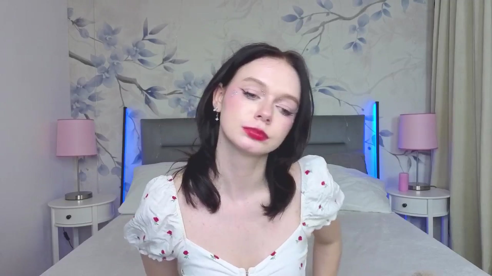 Gallery image thumbnail from Bucks_bunny's myfreecams stream on, 04/13/2026, 22:25 image 2 of 20