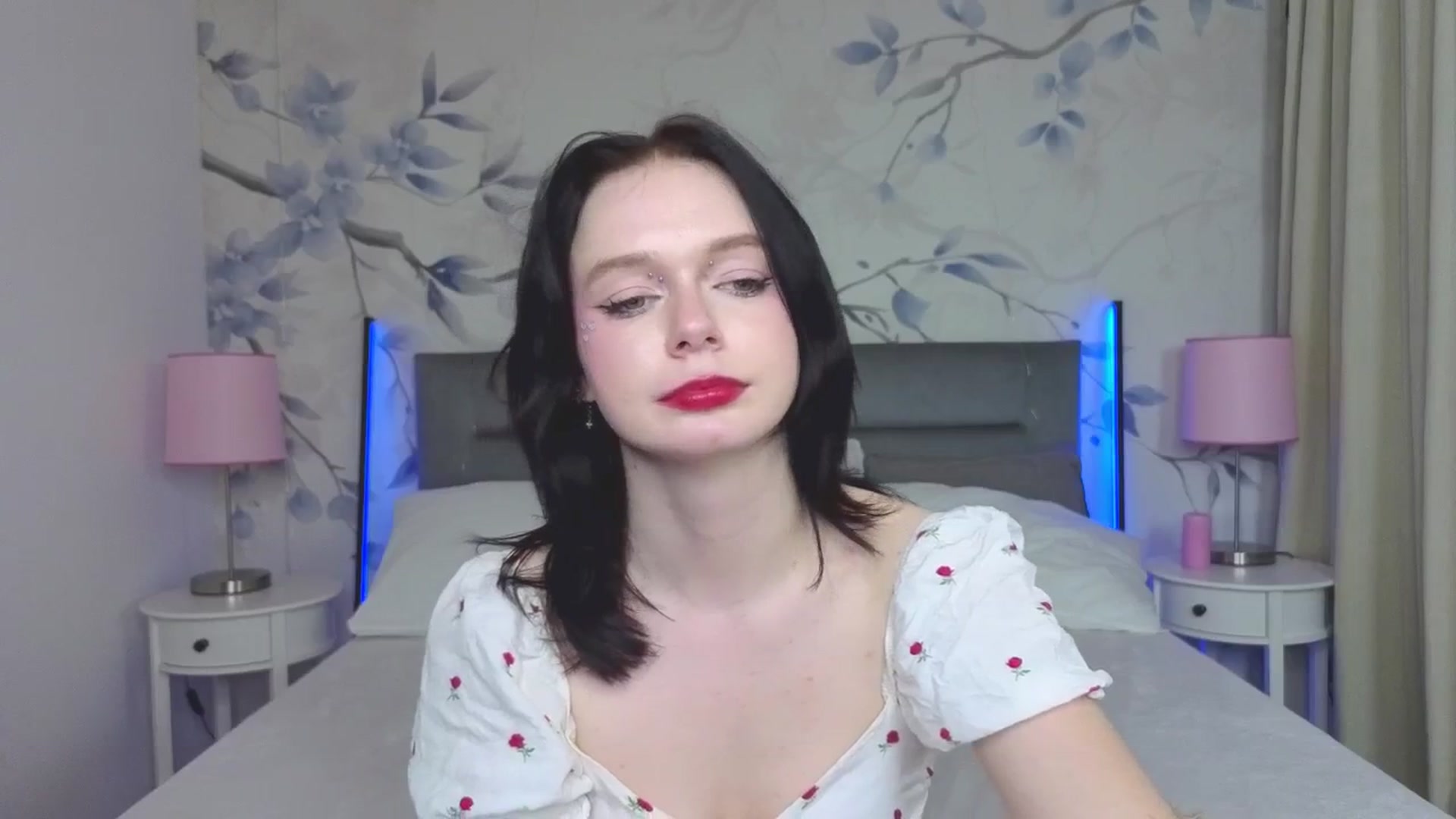 Gallery image thumbnail from Bucks_bunny's myfreecams stream on, 04/13/2026, 22:25 image 13 of 20